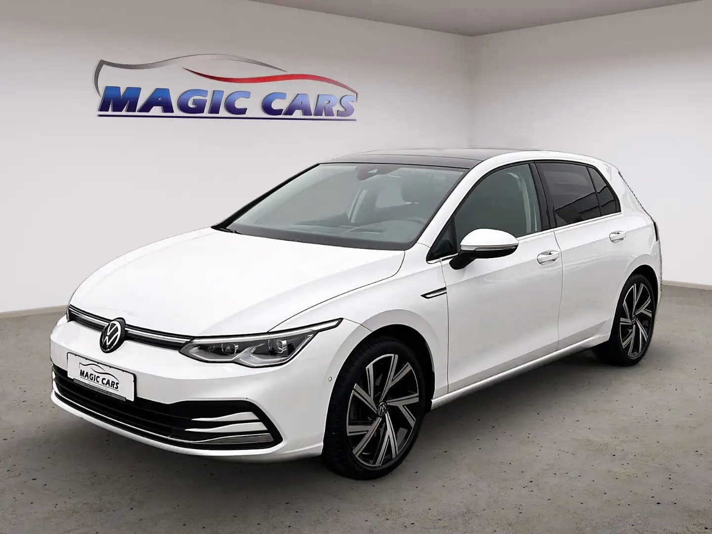 Volkswagen Golf 2.0 TSI DSG Style *IQ-LIGHT*PANO*AHK*STAND* Wit - 1