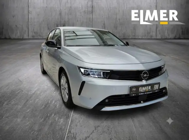 Opel Astra main image