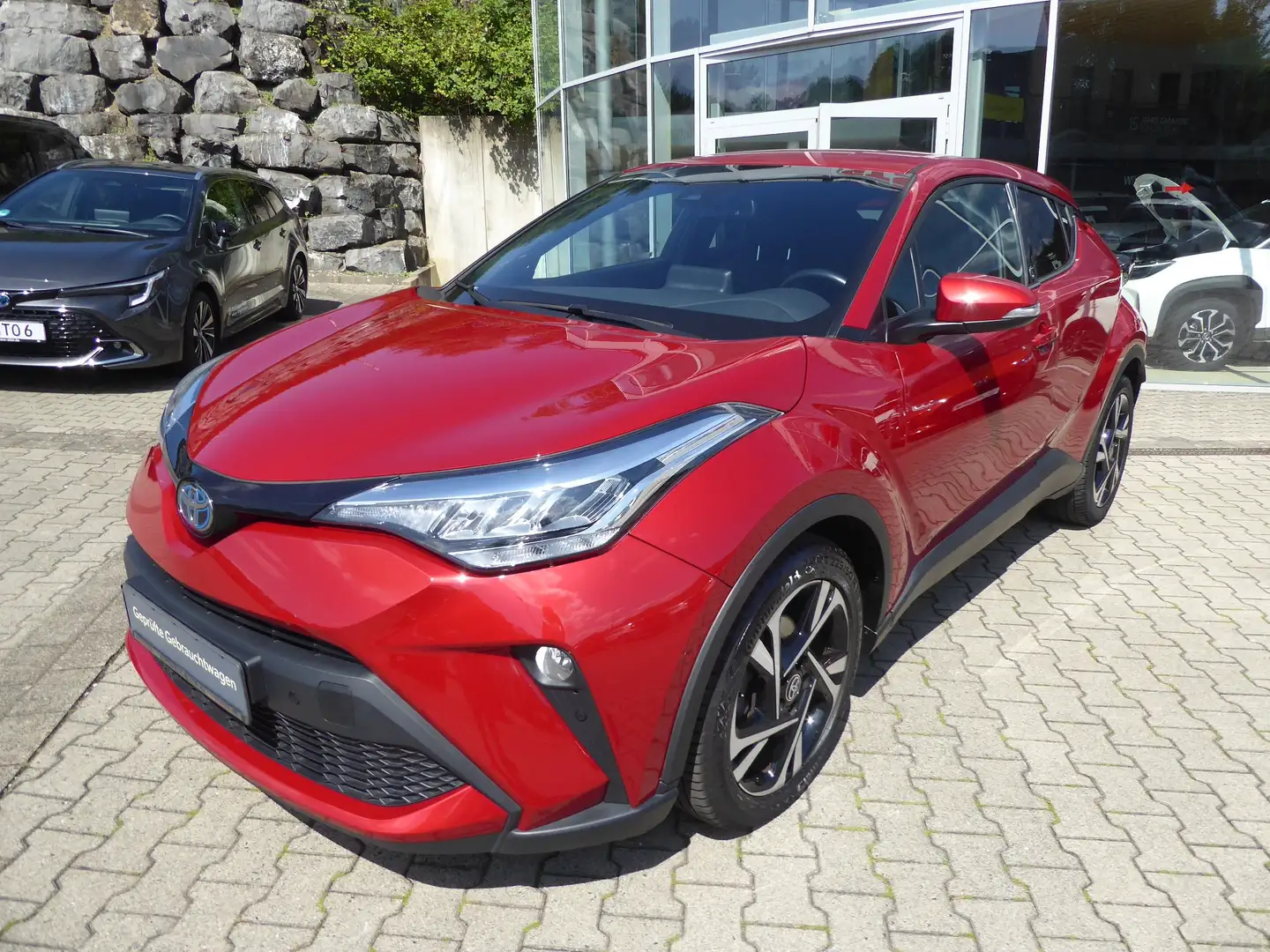 Toyota C-HR 2.0H Team Deutschland Rot - 1