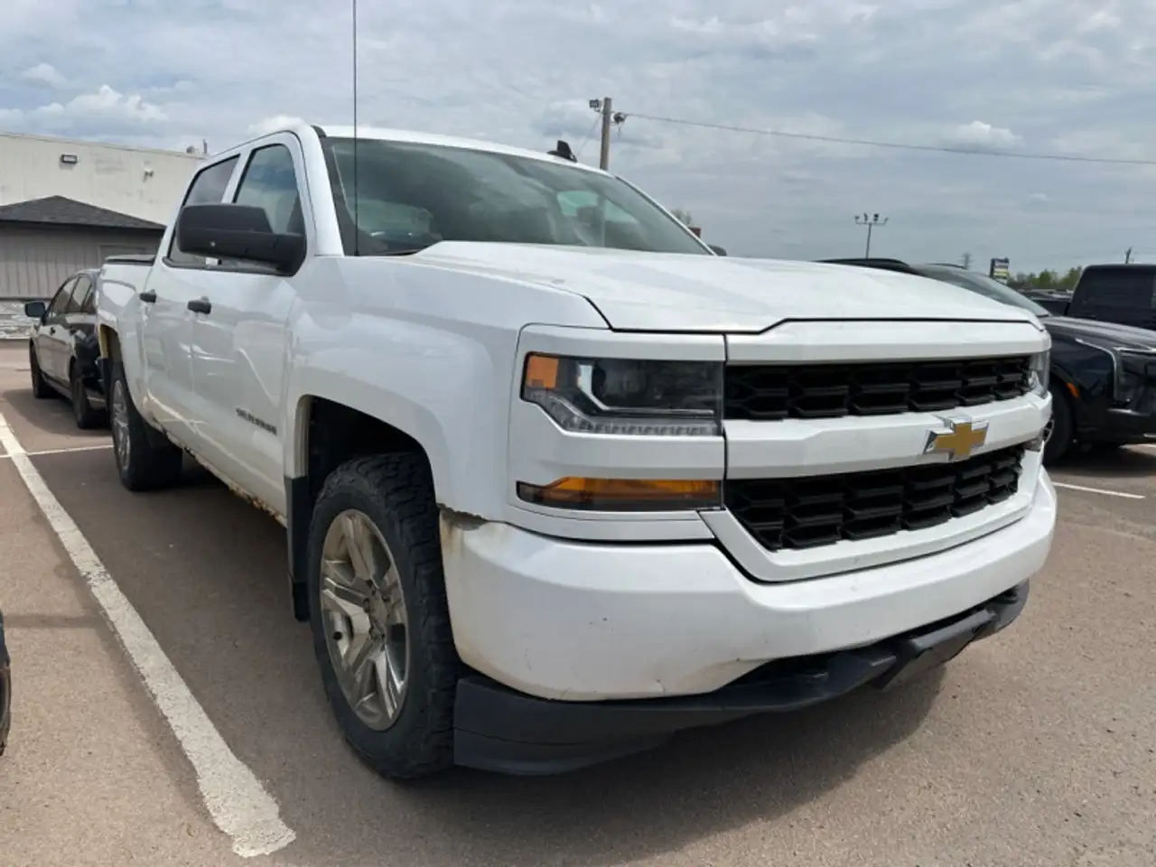 Chevrolet Silverado 1500 снимка Chevrolet Silverado 1500