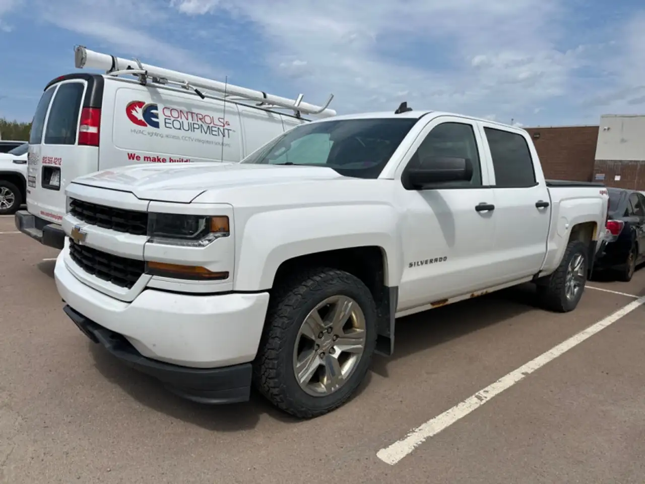 Chevrolet Silverado 1500 снимка Chevrolet Silverado 1500