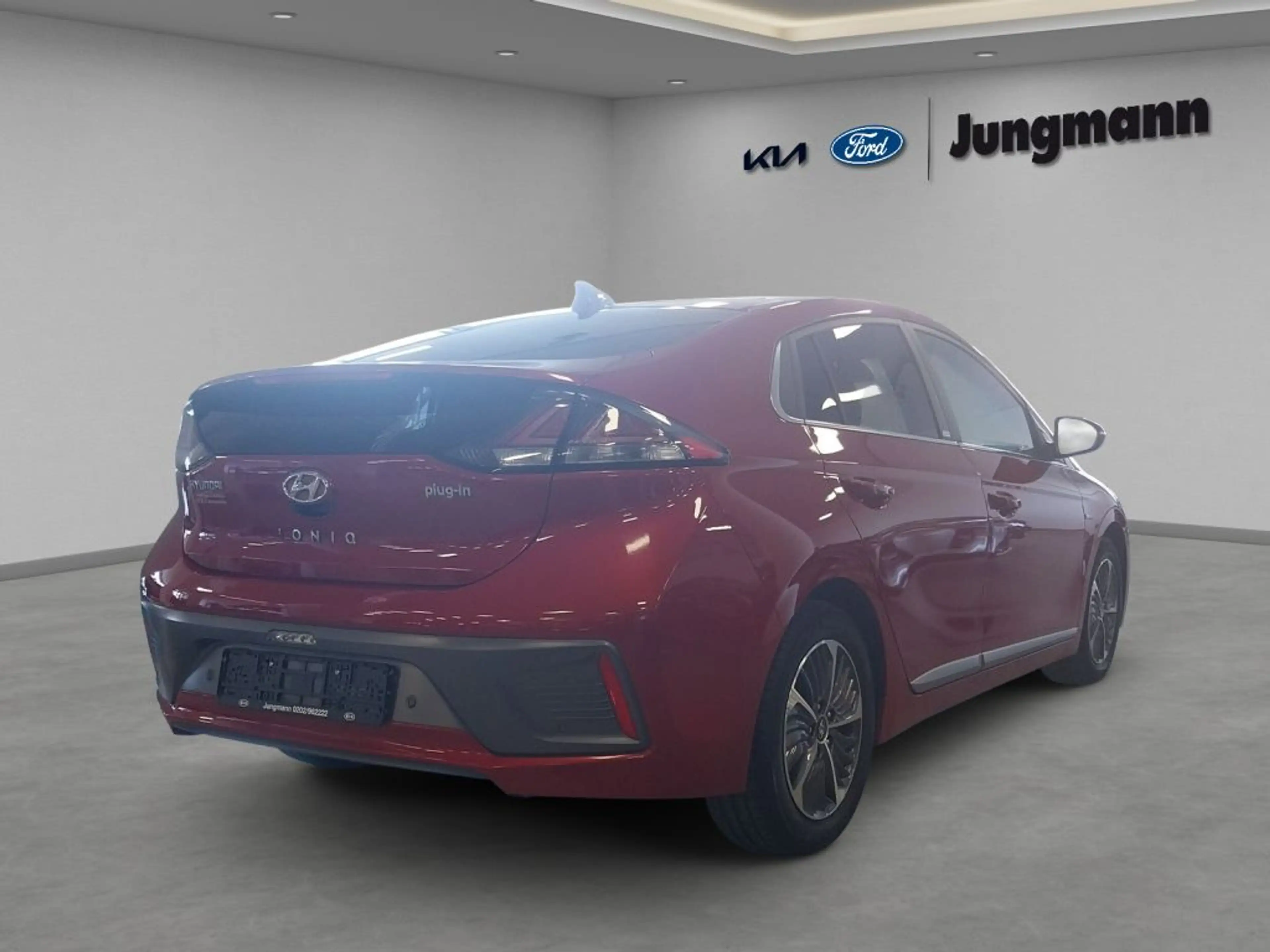 Hyundai IONIQ Plug-in-Hybrid 1.6 GDI Style — photo 3