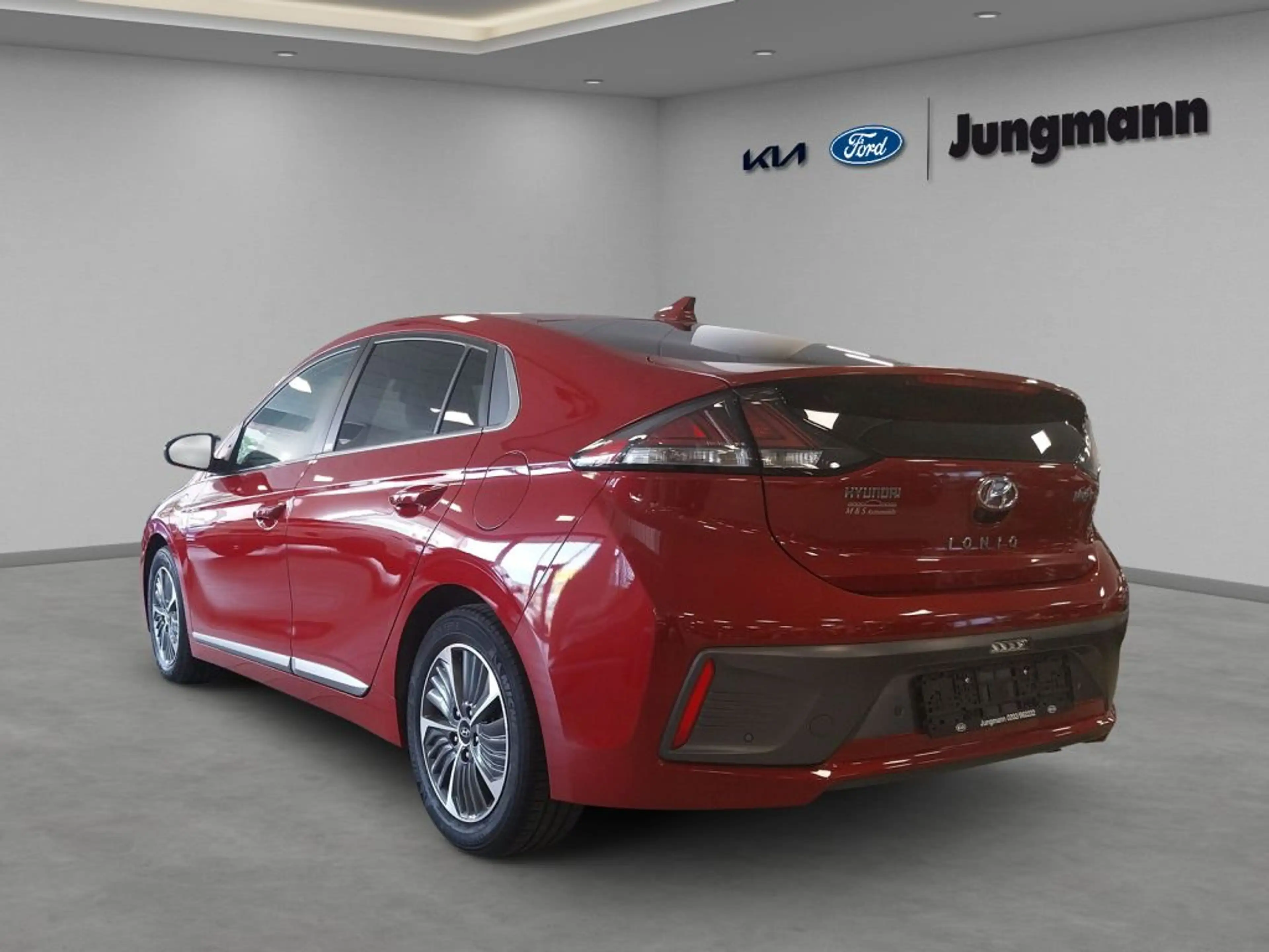 Hyundai IONIQ Plug-in-Hybrid 1.6 GDI Style — photo 4