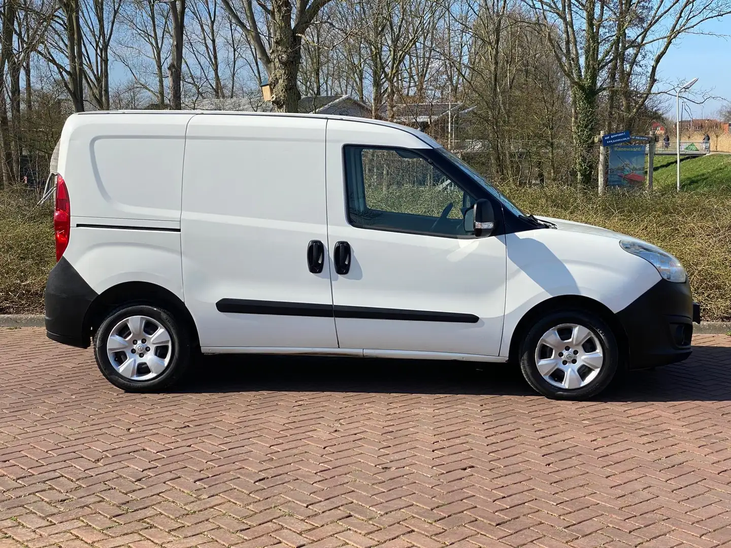 Opel Combo 1.3 CDTi L1H1 ecoFLEX Euro 5 Slechts 134 dkm 12-'1 Weiß - 2