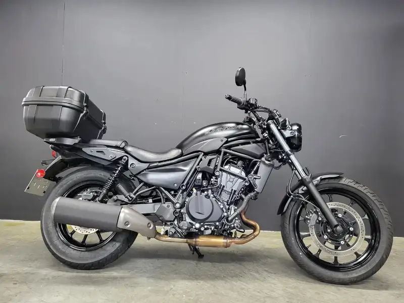 Kawasaki Eliminator 500 - foto 2