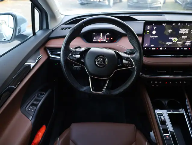 Skoda Enyaq view 21