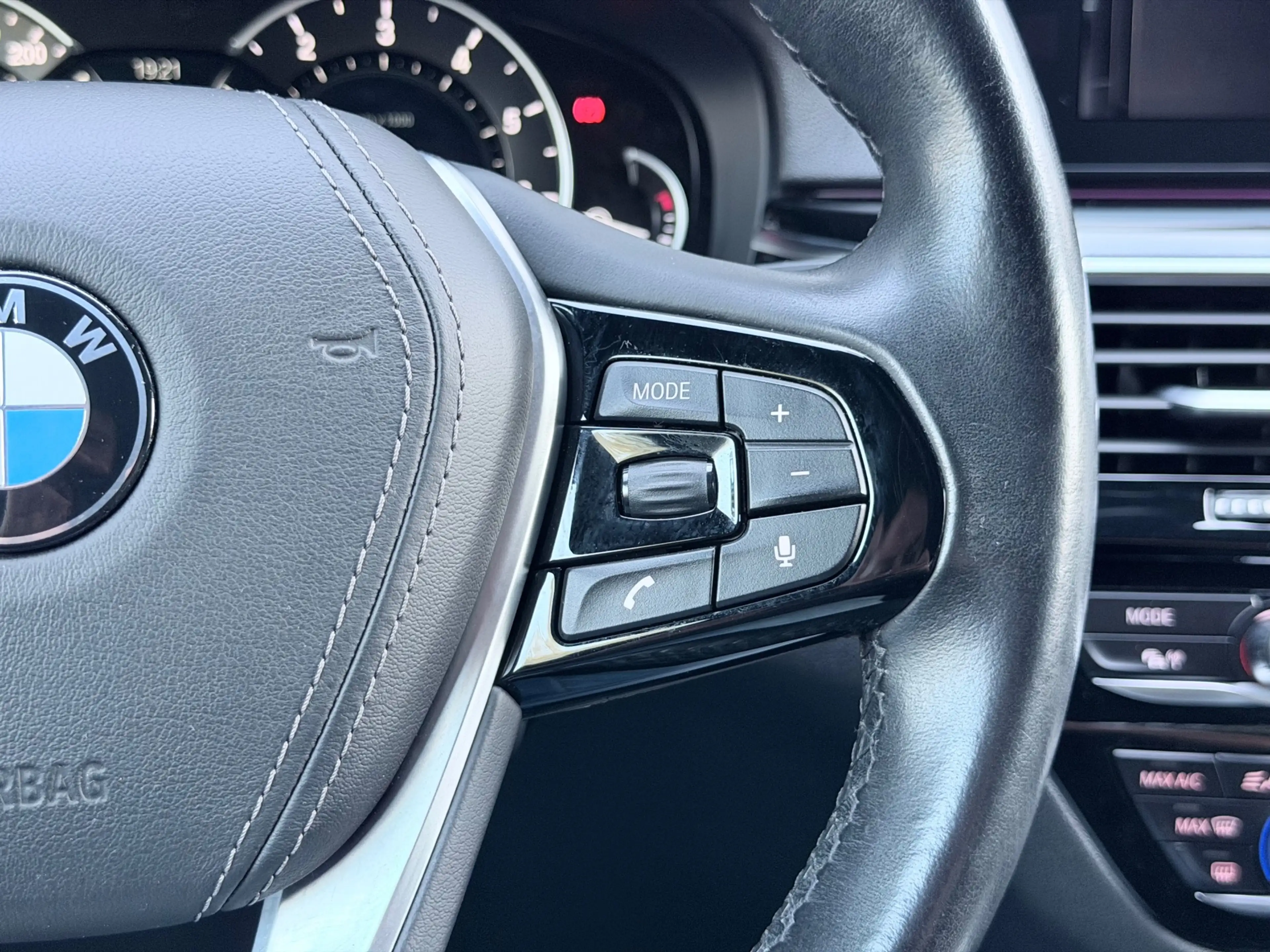 BMW 540 5-serie 540i High Executive Memory/Softclose/Sfeer — photo 18