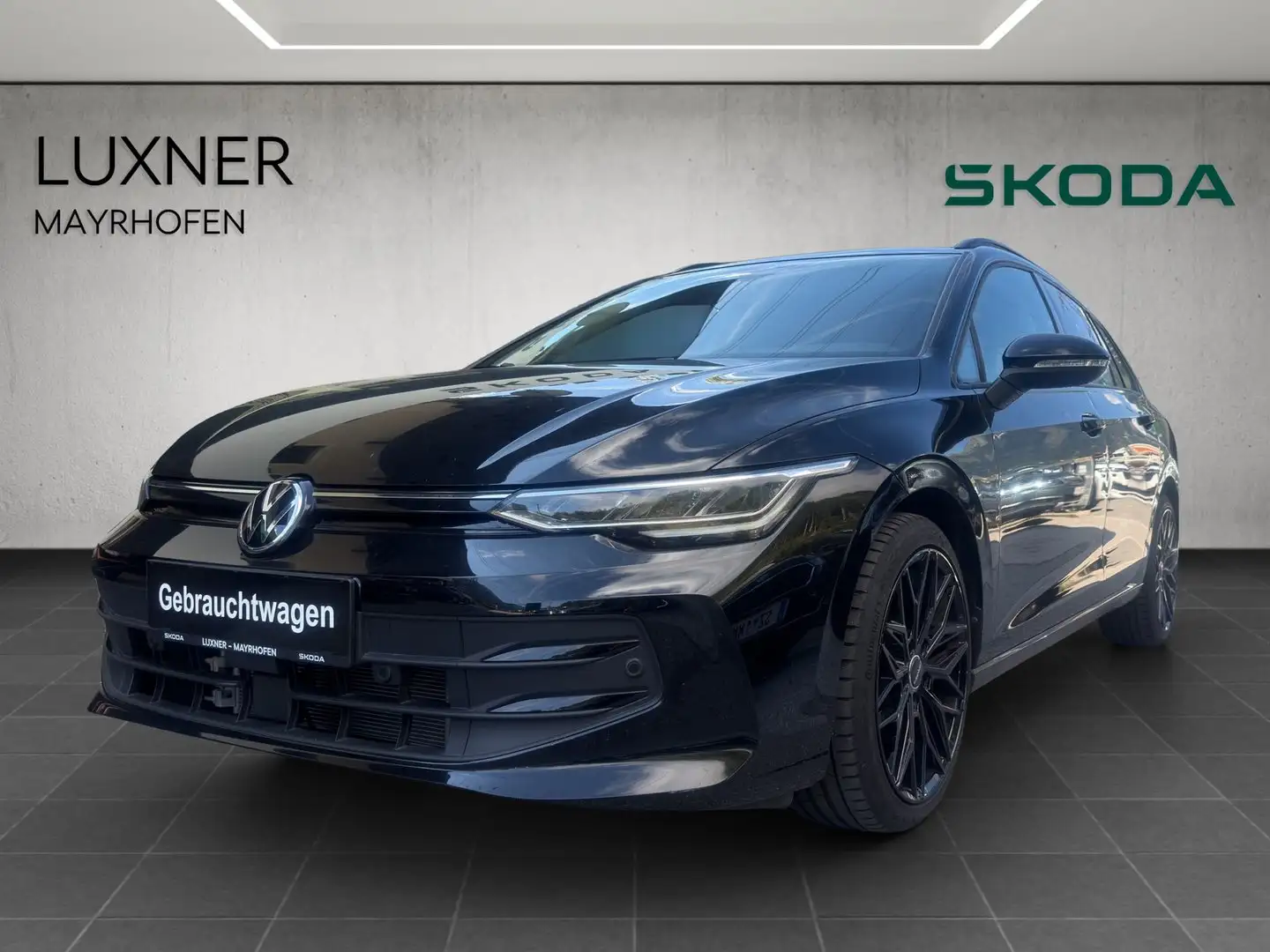 Volkswagen Golf Variant 4Me TSI Schwarz - 1