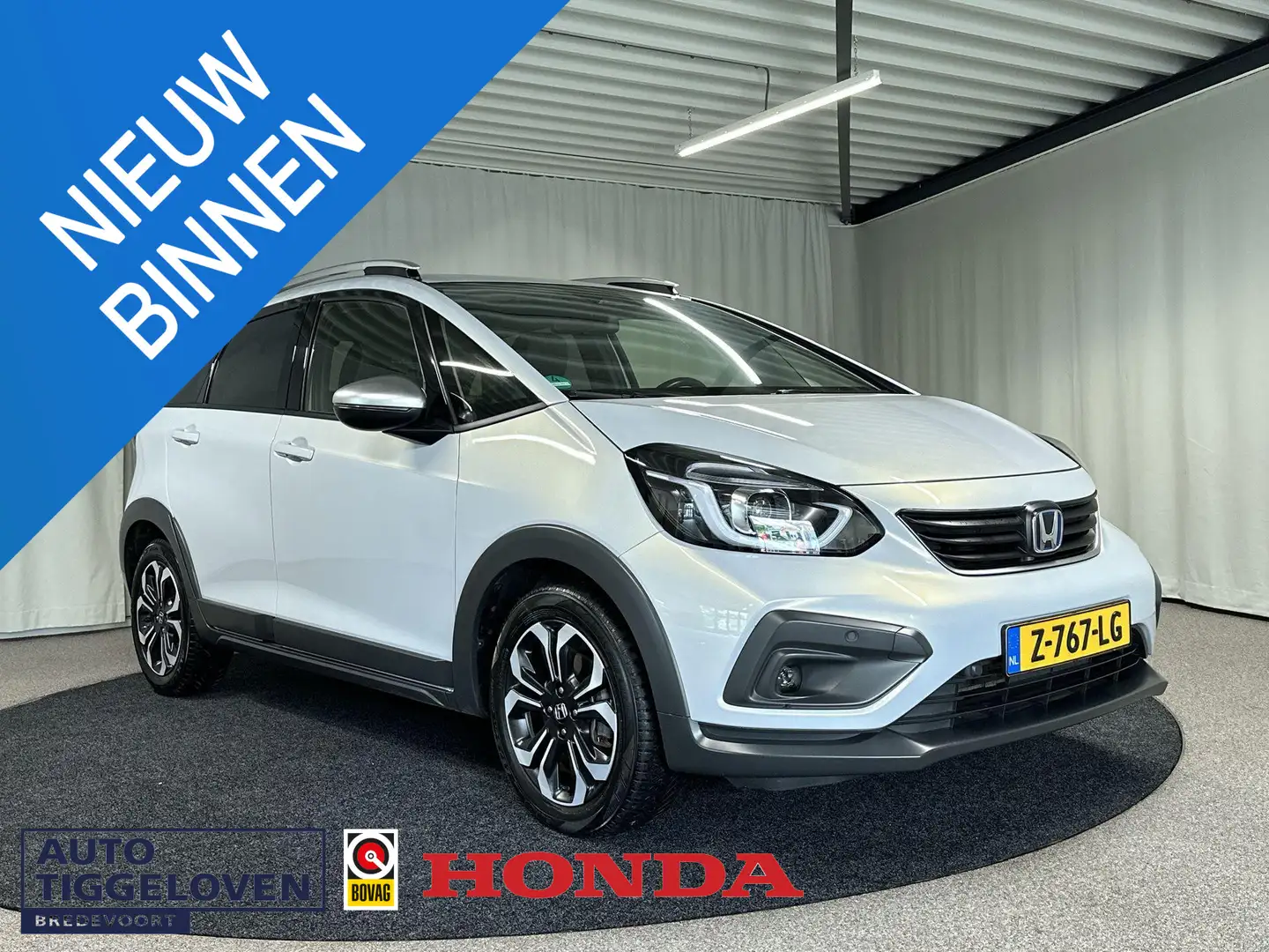 Honda Jazz 1.5 e:HEV Crosstar Automaat Zilver - 1