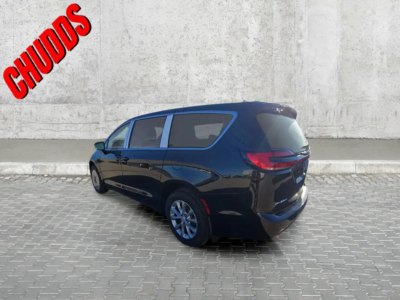 Chrysler Pacifica снимка Chrysler Pacifica