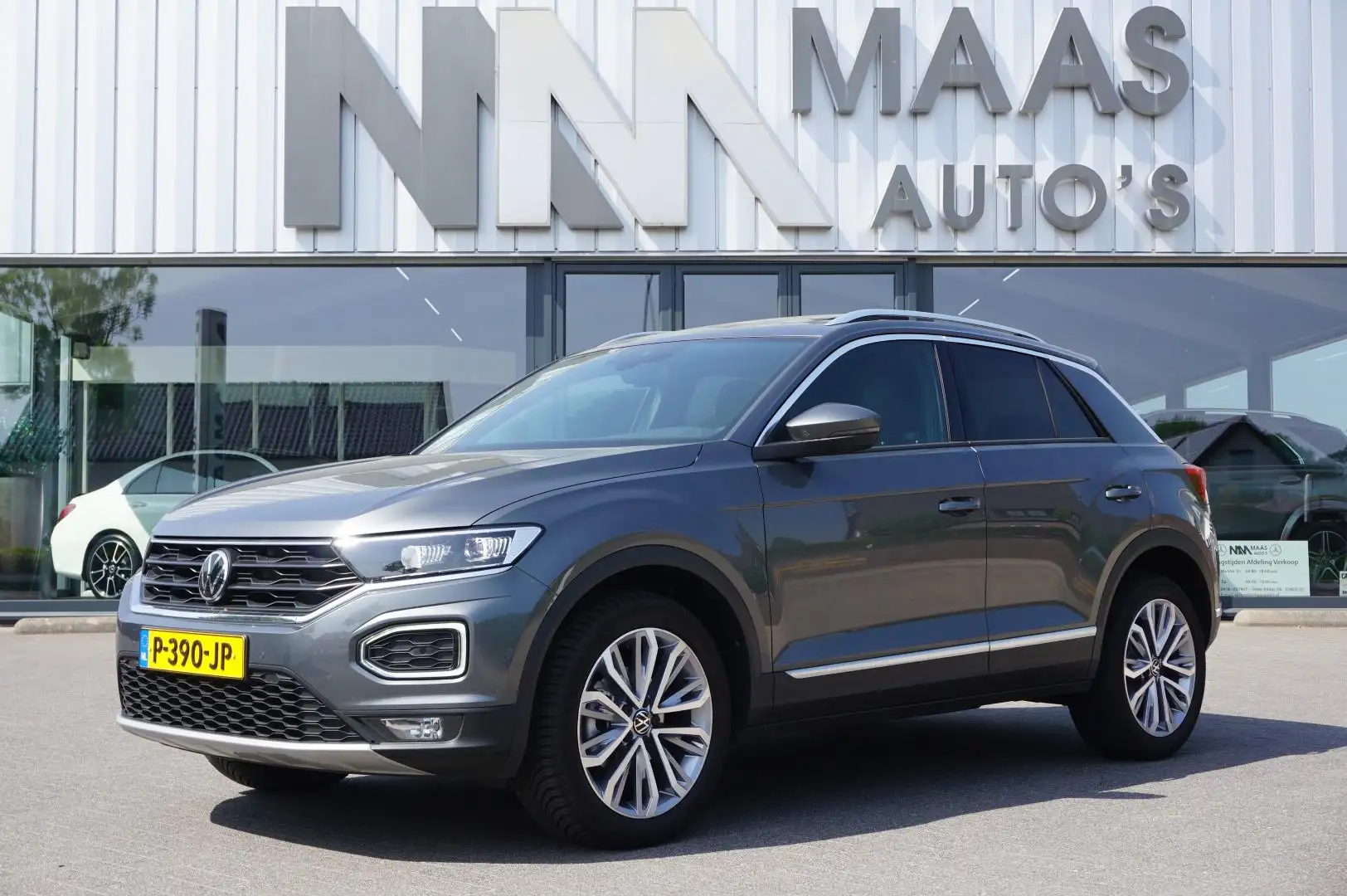 Volkswagen T-Roc 1.5 TSI Sport Business R Panoramadak Gris - 1
