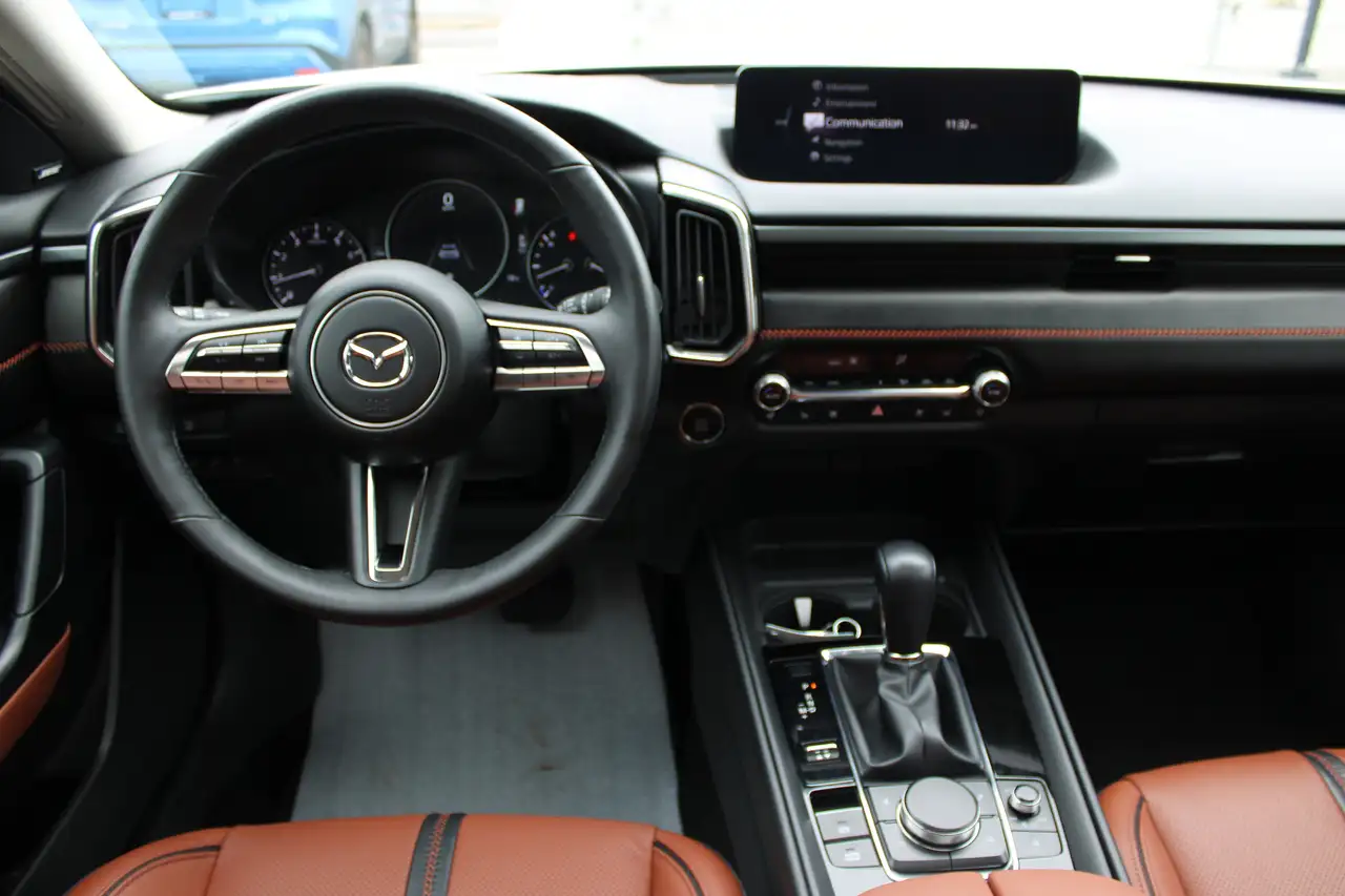 Mazda CX-50 снимка Mazda CX-50