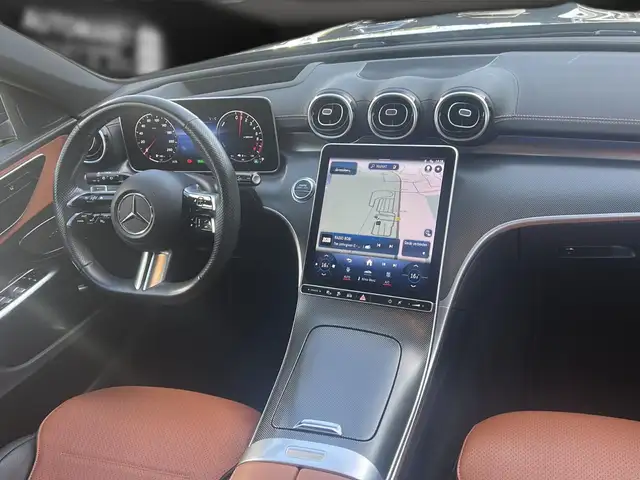Mercedes-Benz C-Class view 13