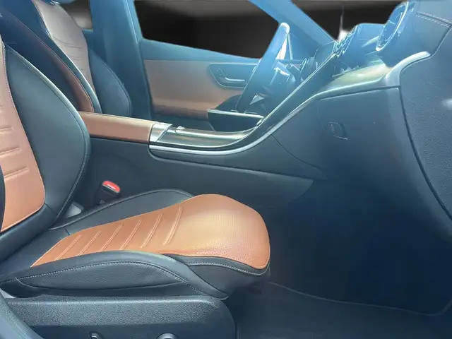 Mercedes-Benz C-Class view 15