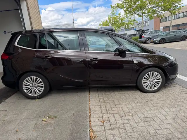 Opel Zafira Tourer view 13