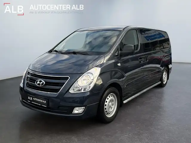 Hyundai H-1 Travel Trend/8.SITZA/KAMERA/AHK/STH/TOP ZUST