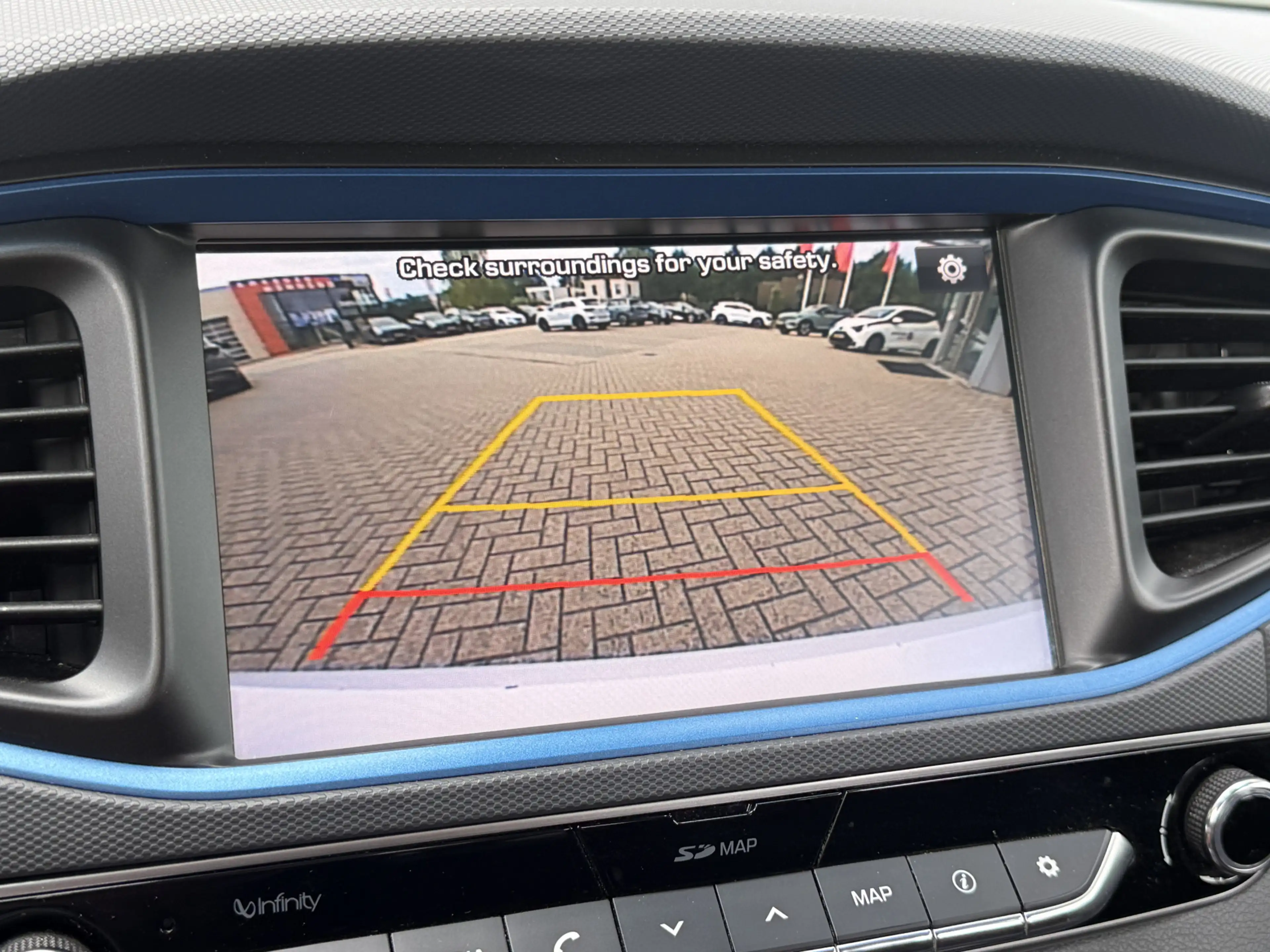 Hyundai IONIQ 1.6 GDi Comfort NAV/CAM,LED — photo 16