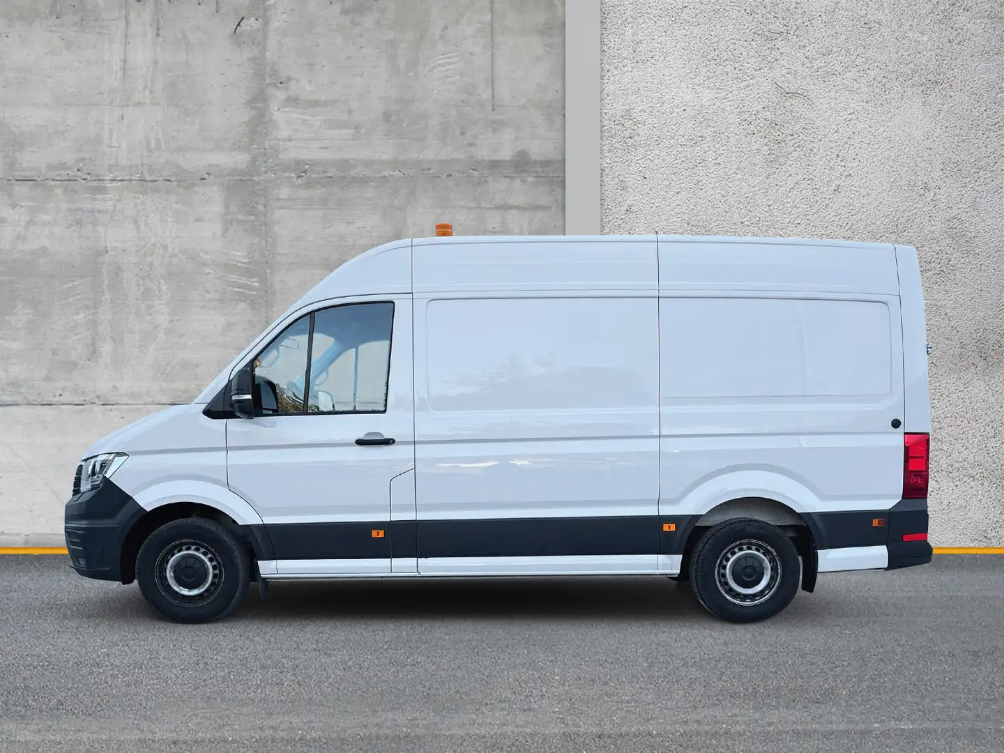 Volkswagen Crafter 35 Kasten 2.0 TDI 4M Allrad LED STANDHZG AHK Weiß - 2