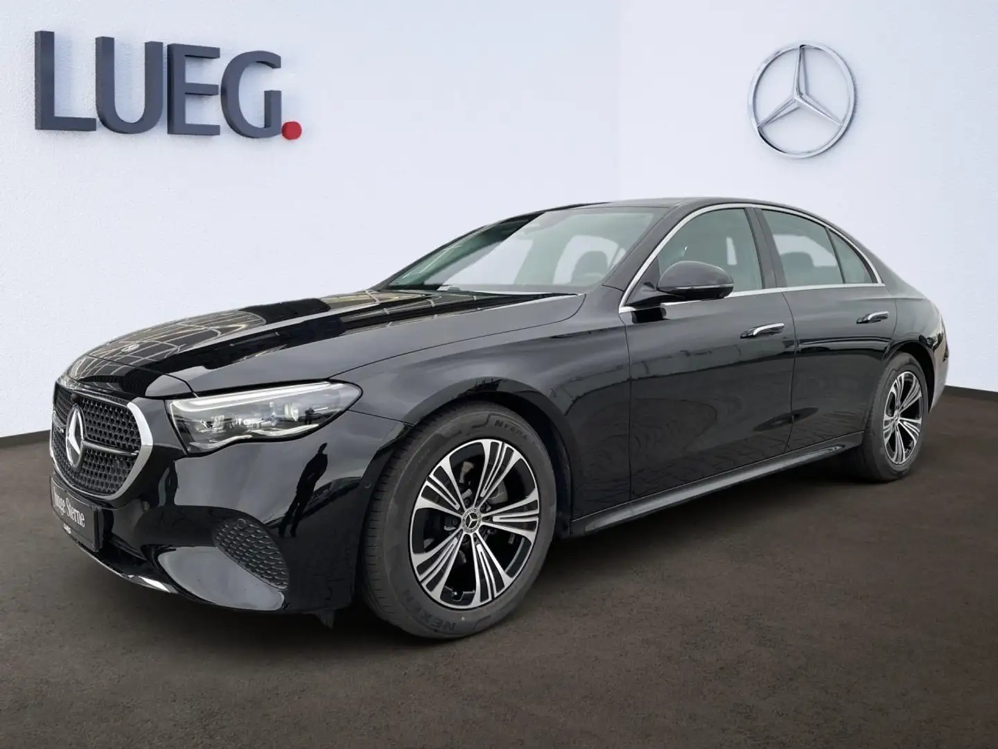 Mercedes-Benz E 220 d  AVANTGARDE-ADVANCED+AHK+LENKRADHZG+360° Schwarz - 2