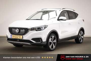 MG EV Luxury 45 kWh | PANORAMADAK | STOELVERWARMIN