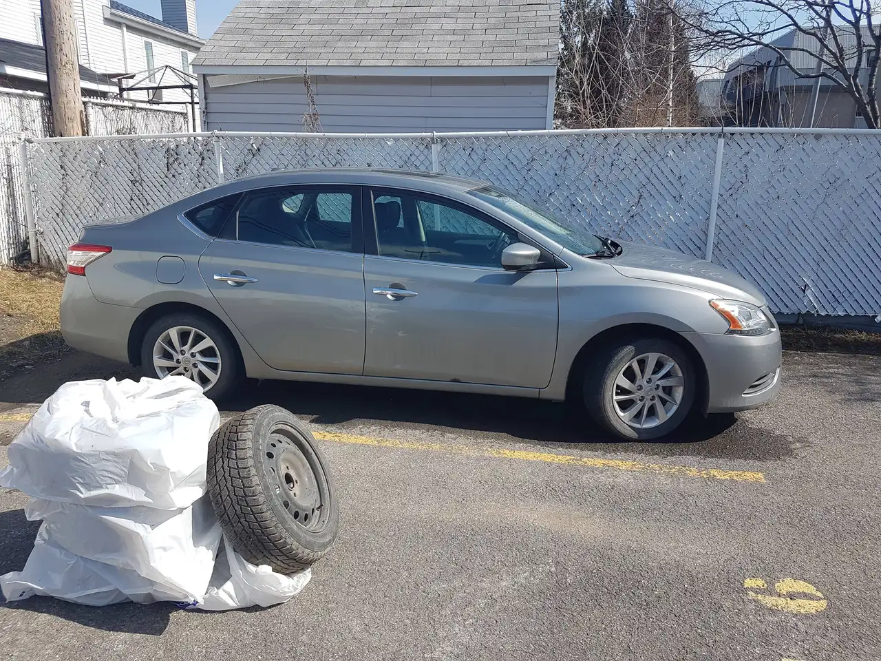 Nissan Sentra снимка Nissan Sentra