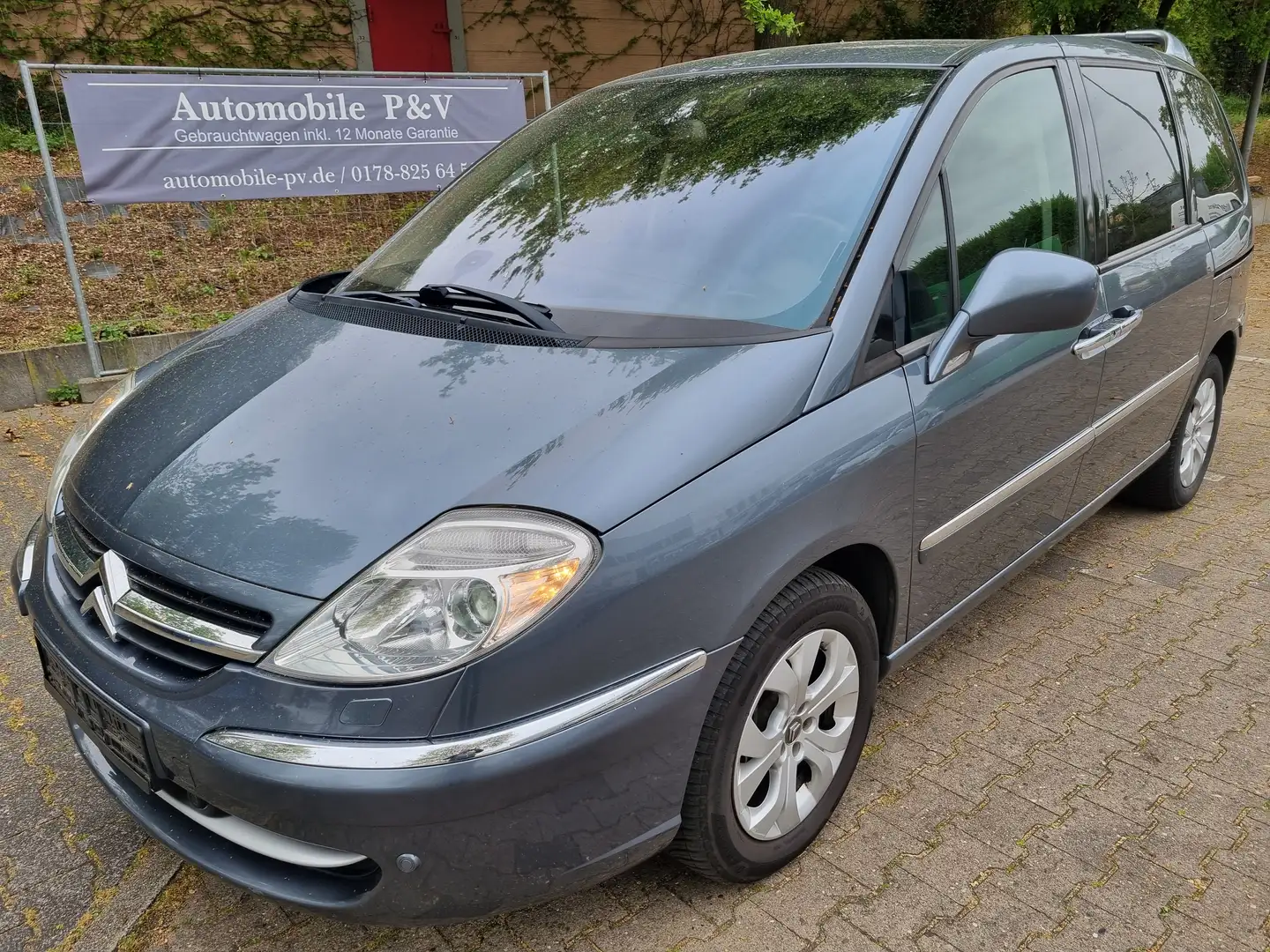 Citroen C8 HDi 135 FAP Confort**7 Sitzer** Grijs - 1