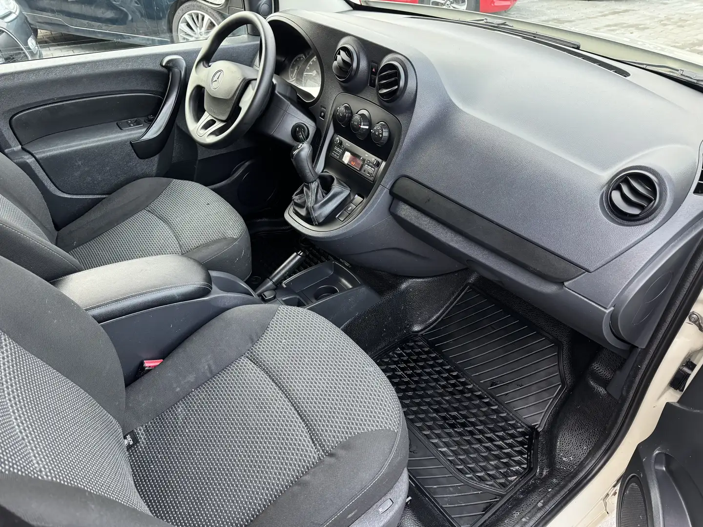 Mercedes-Benz Citan Kasten 109 1,5 CDI lang / Klima / AHK /SHZ Grau - 2