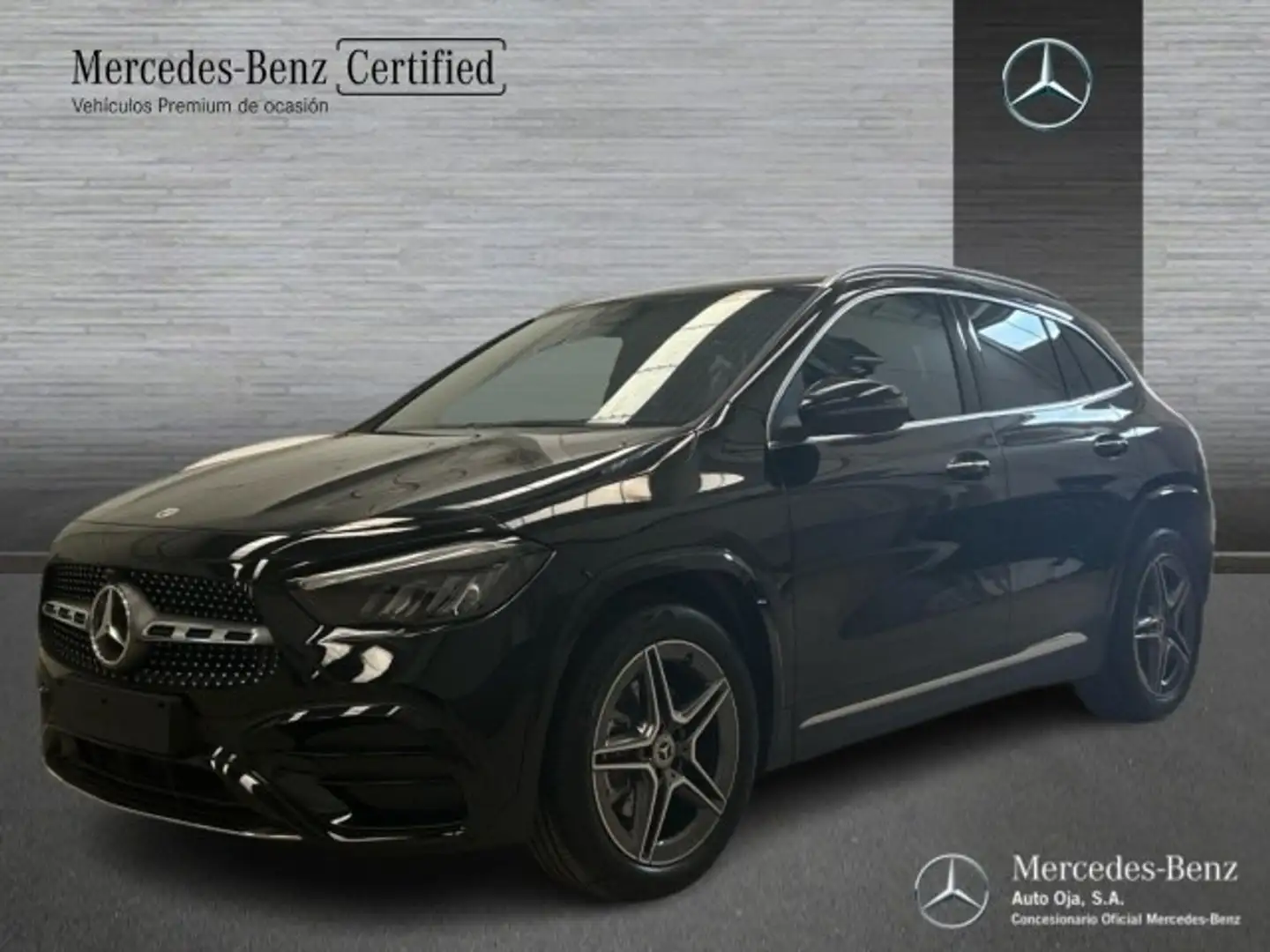 Mercedes-Benz GLA 200 - 1