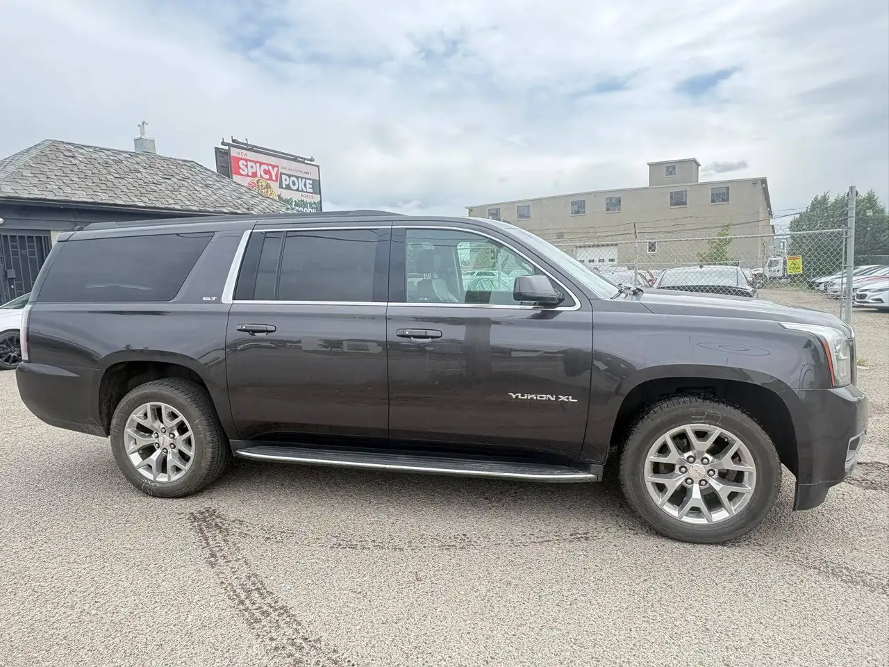 GMC Yukon снимка GMC Yukon