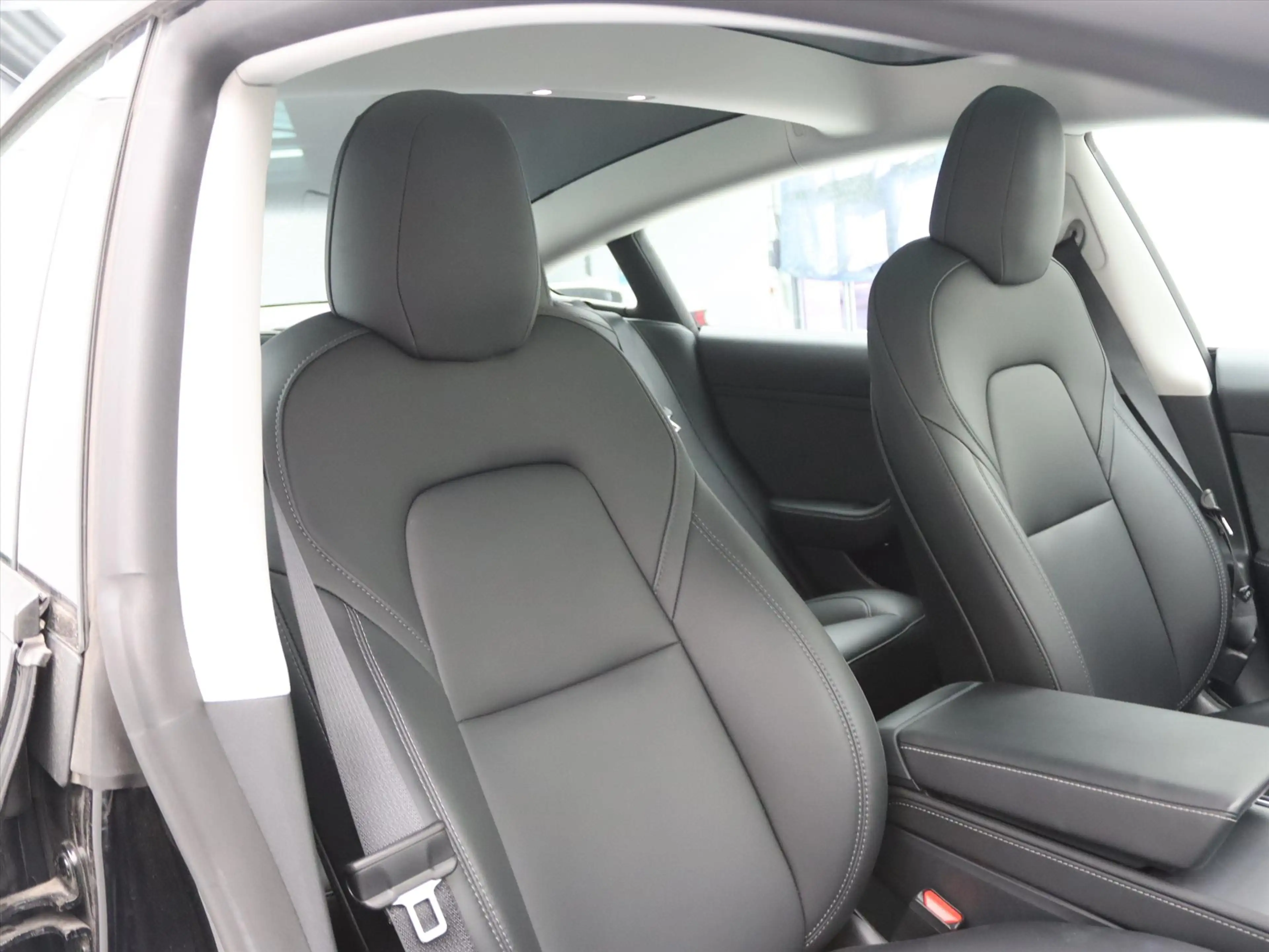 Tesla Model 3 Performance AWD 534pk 75 kWh 94.3% SoH [ AMD RYZEN — photo 18