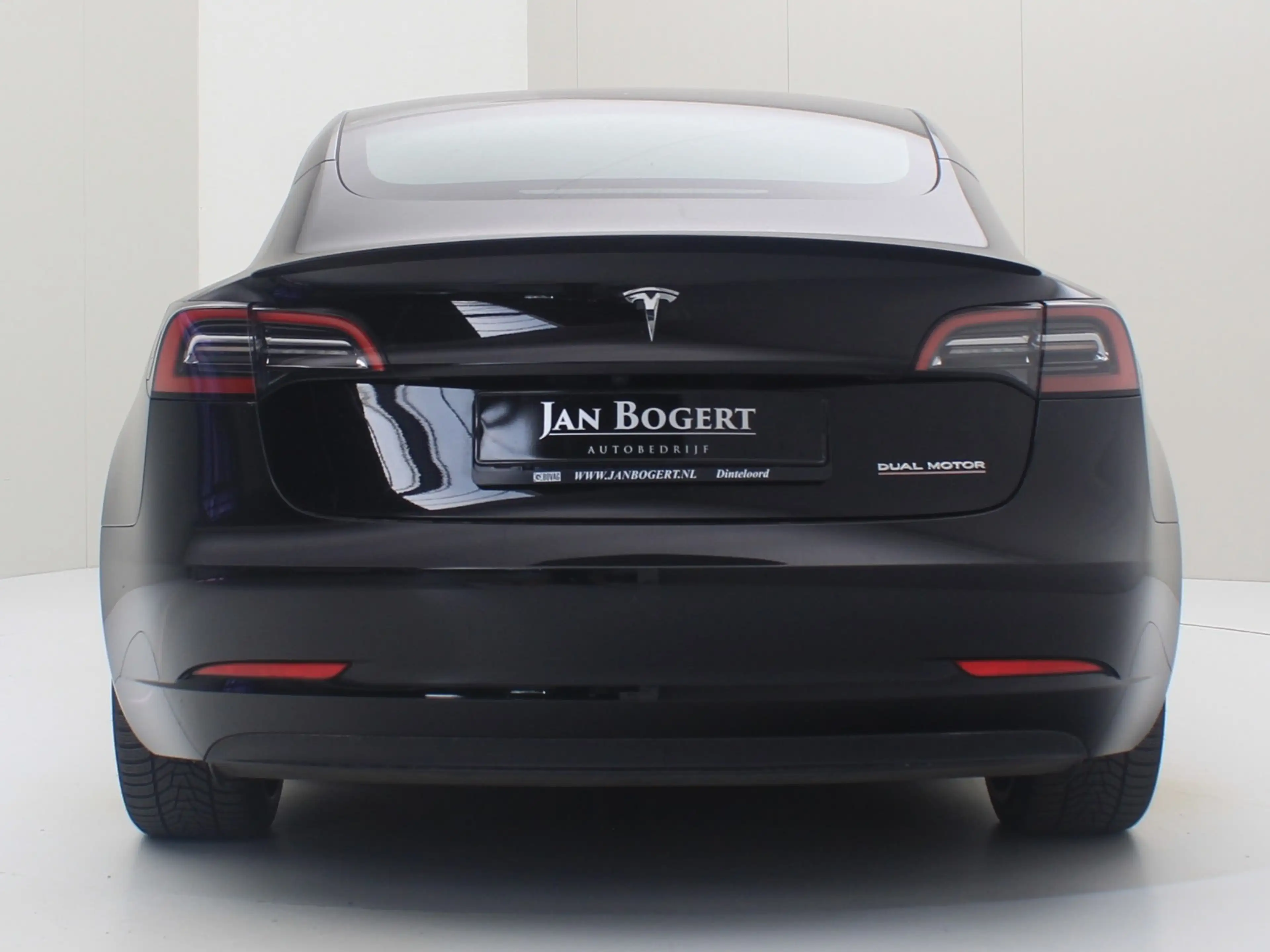 Tesla Model 3 Performance AWD 534pk 75 kWh 94.3% SoH [ AMD RYZEN — photo 6