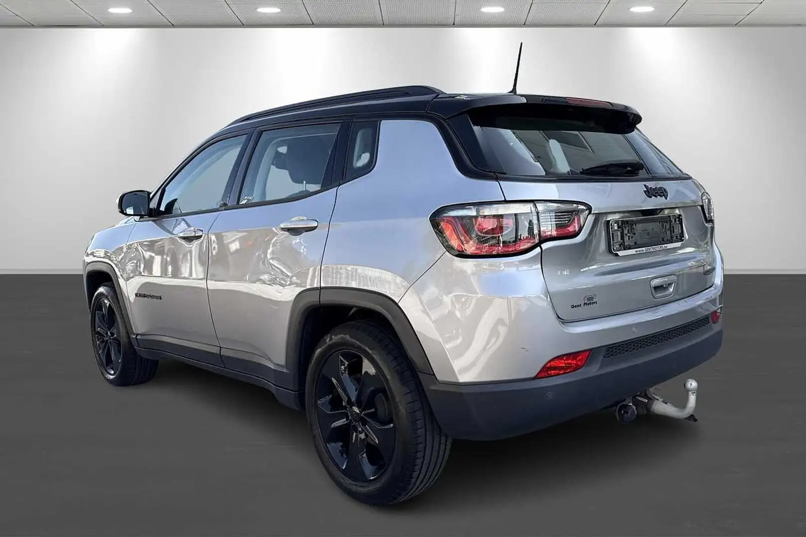 Jeep Compass 1.4 Turbo 4x2 Blackstar Plateado - 2