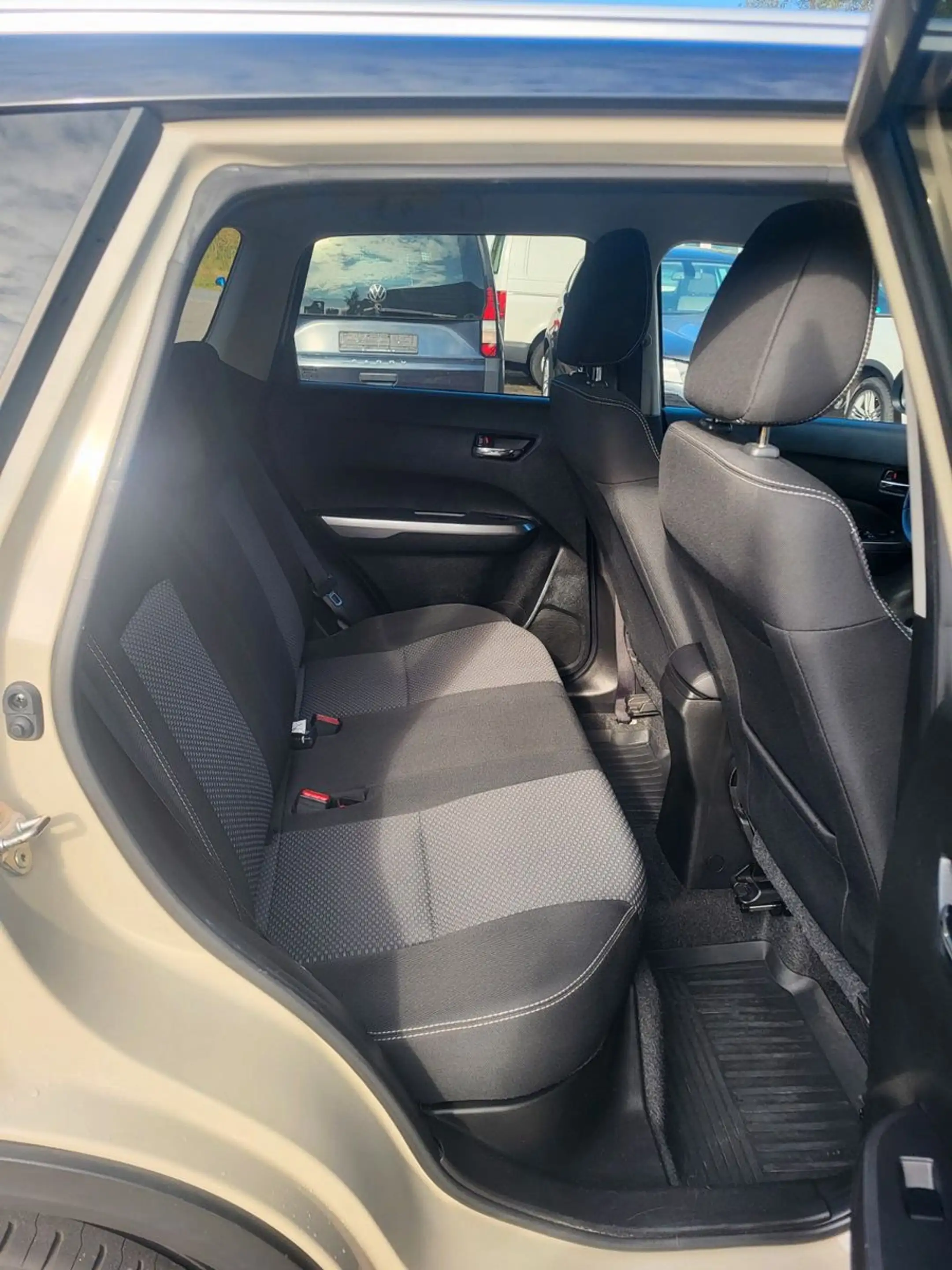 Suzuki Vitara 1.4 S 4x4 Allgrip — photo 15