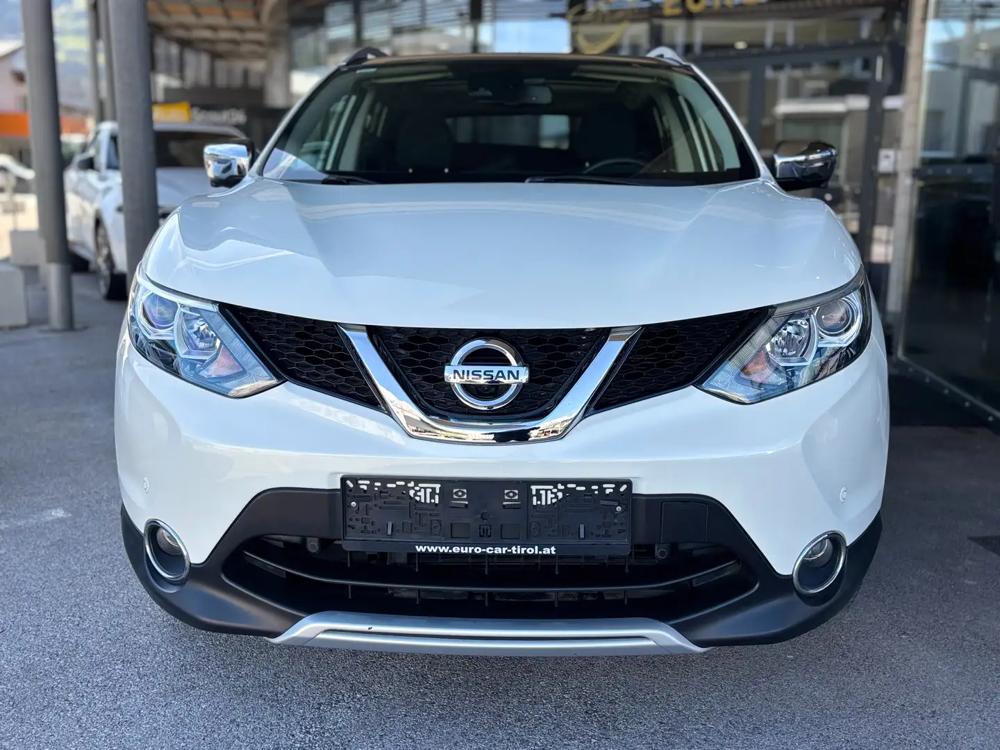 Nissan Qashqai N-Connecta Weiß - 1