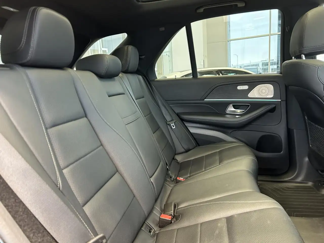Mercedes-Benz GLE снимка Mercedes-Benz GLE