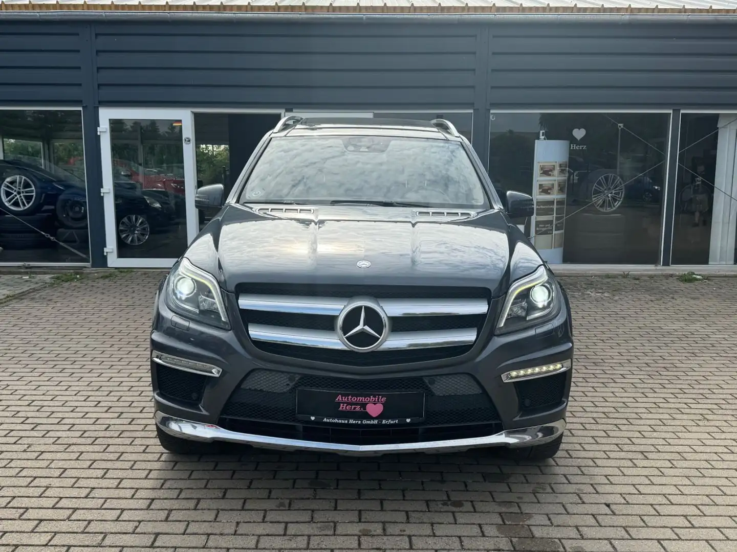 Mercedes-Benz GL 500 *Facelift*4Matic*AMG*B&O*7Sitzer* Grau - 2