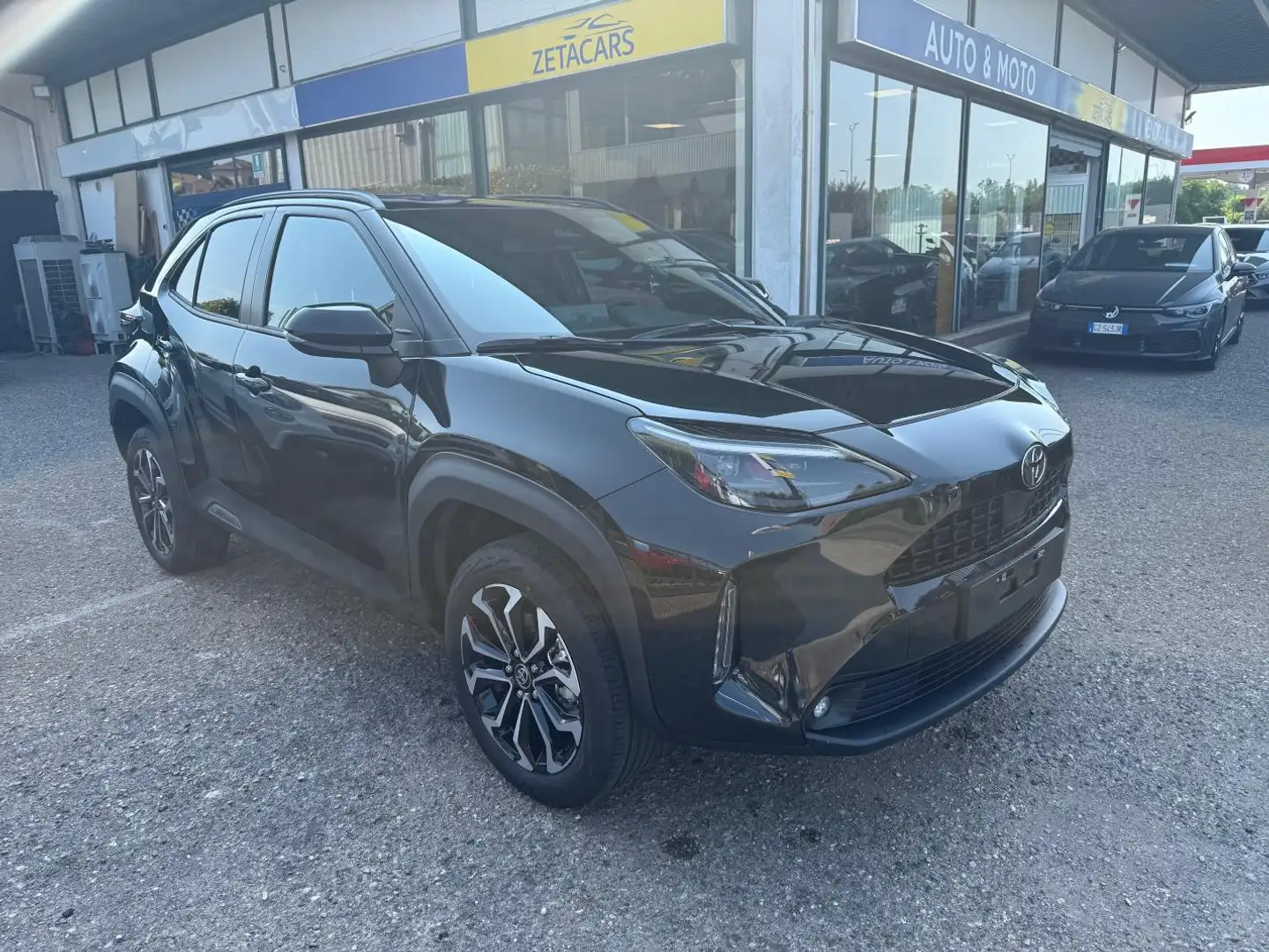 Toyota Yaris 1.5h Trend fwd 130cv e-cvt Nero - 1