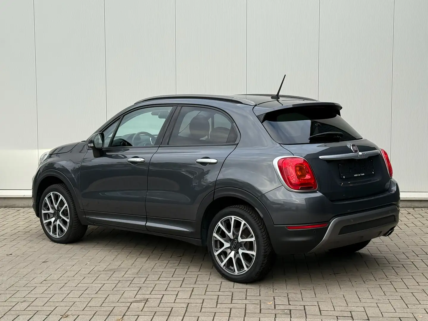 Fiat 500X ✅1.4 MultiAir DCT Autom Leder Xenon GPS Gris - 2