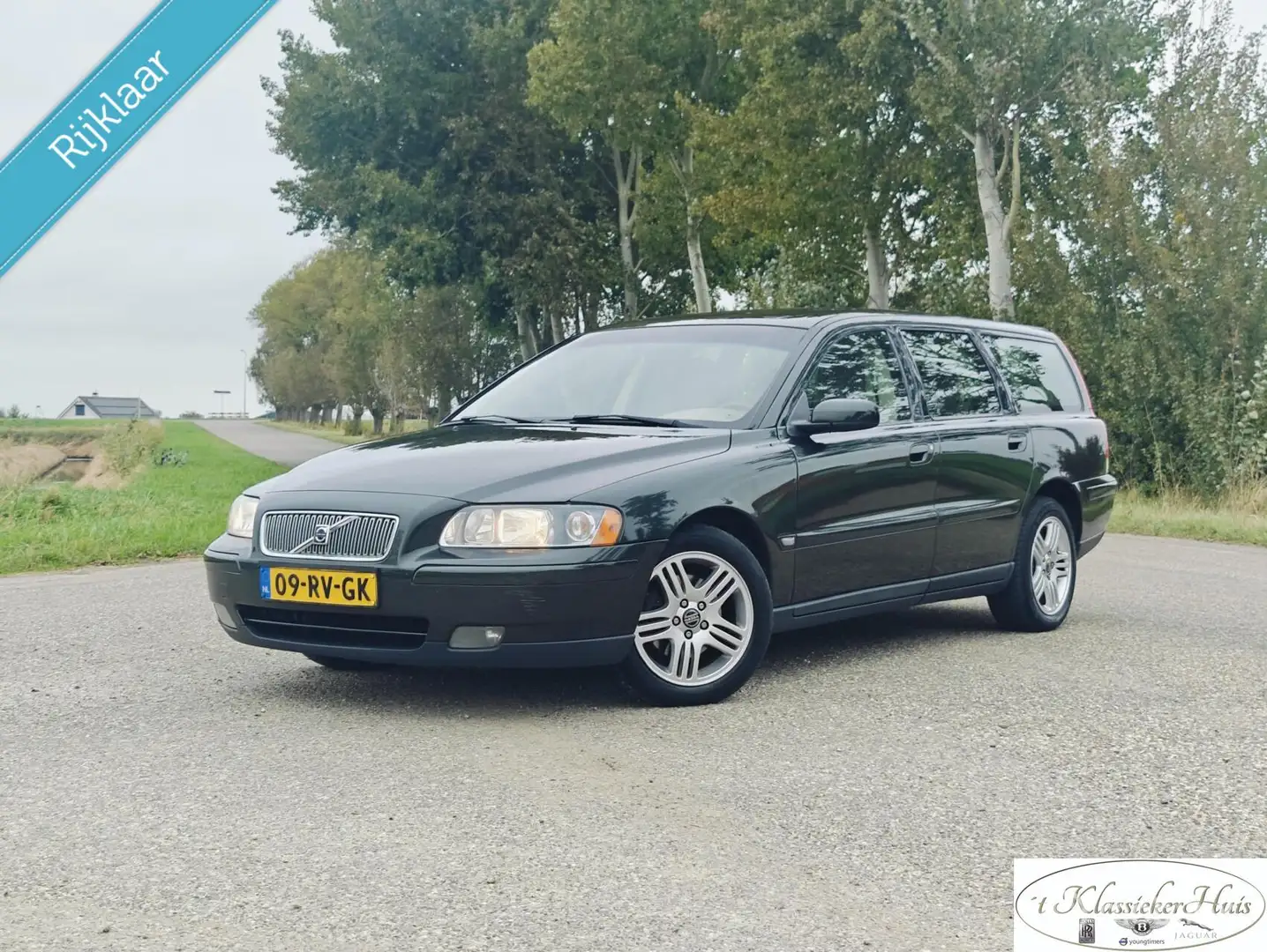 Volvo V70 2.4 Momentum topstaat Groen - 1