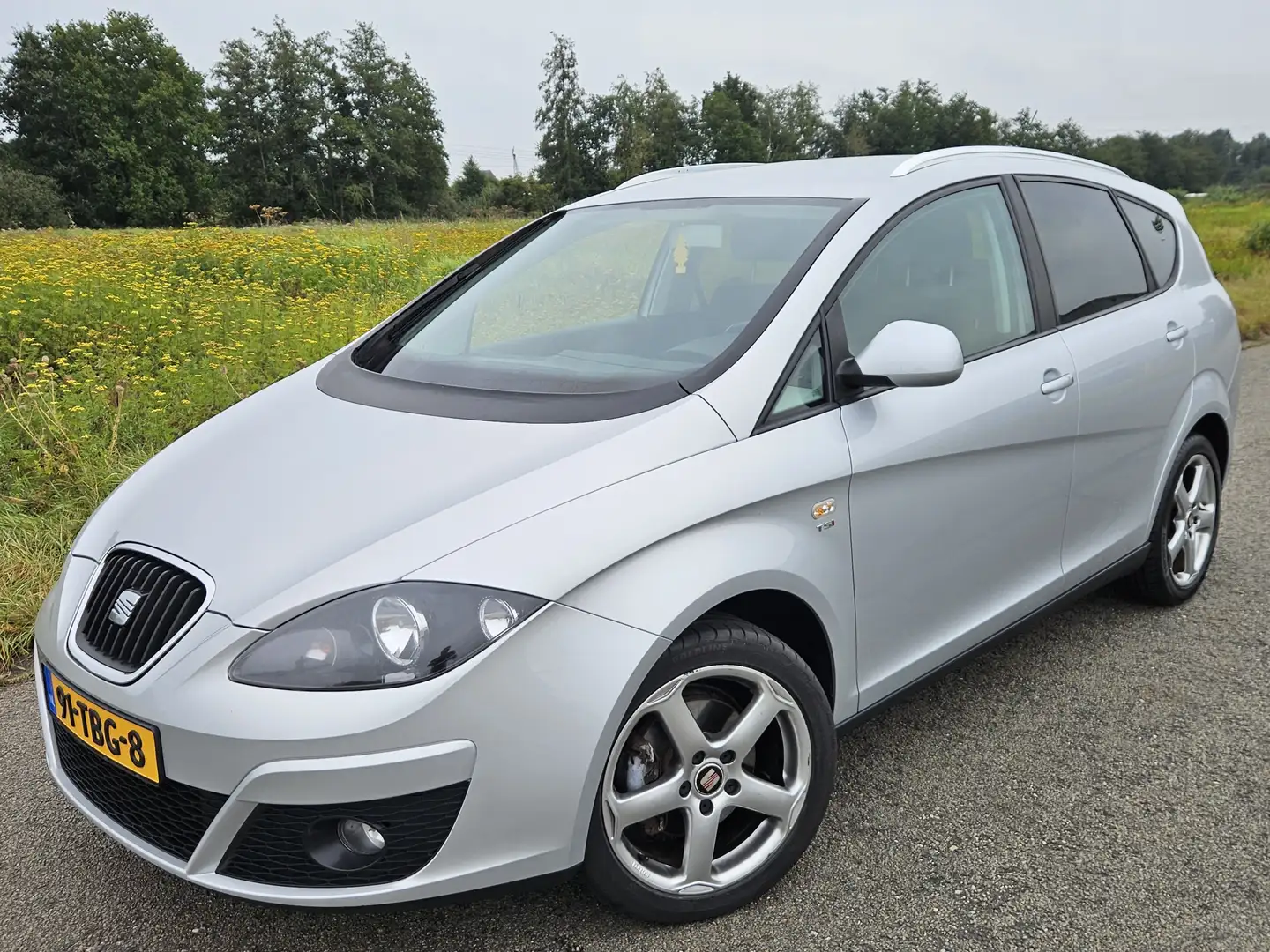 SEAT Altea XL 1.2 TSI Ecomotive Style Gris - 1