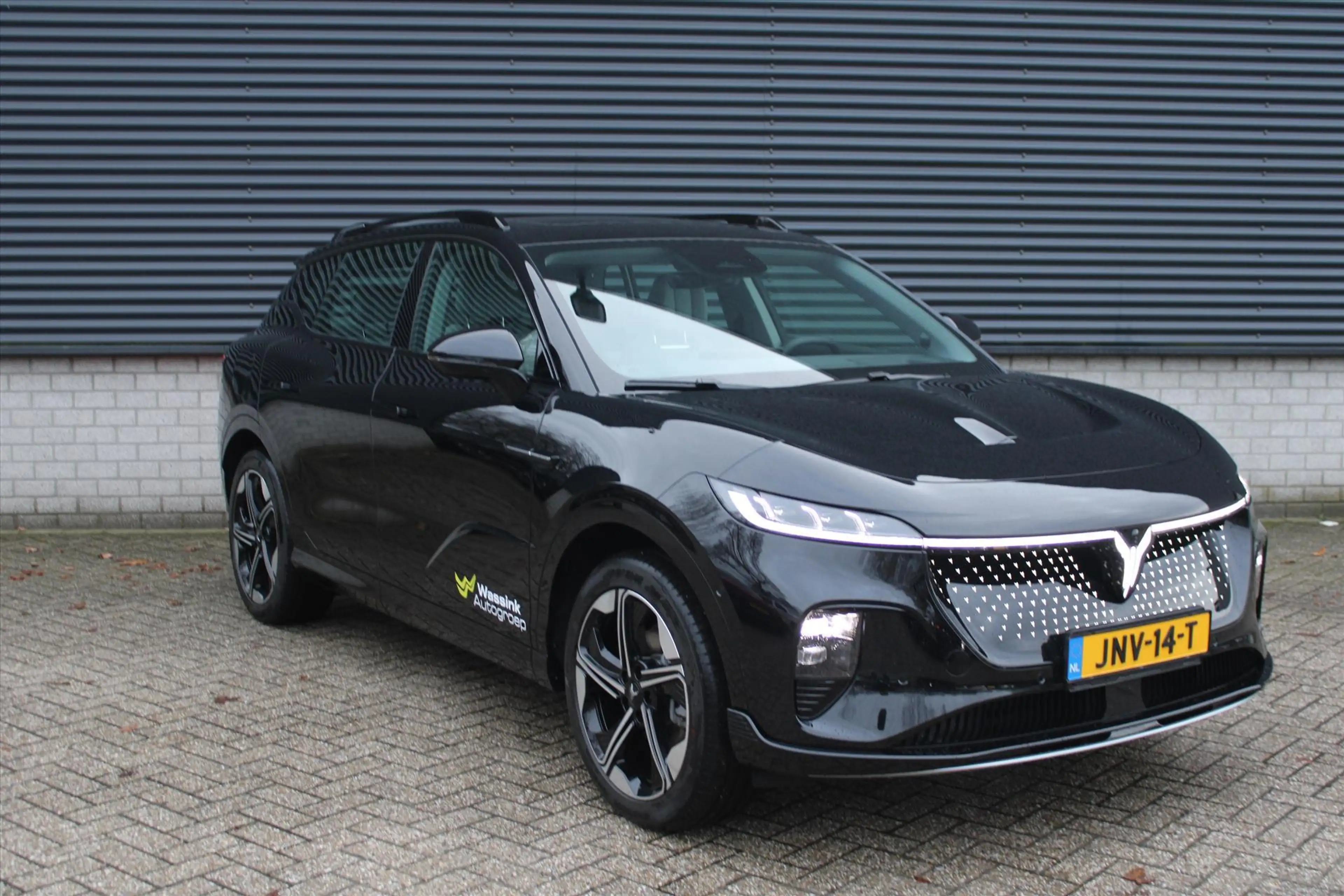 Voyah Courage 80kWh 292pk 2WD Aut Business Edition — photo 2