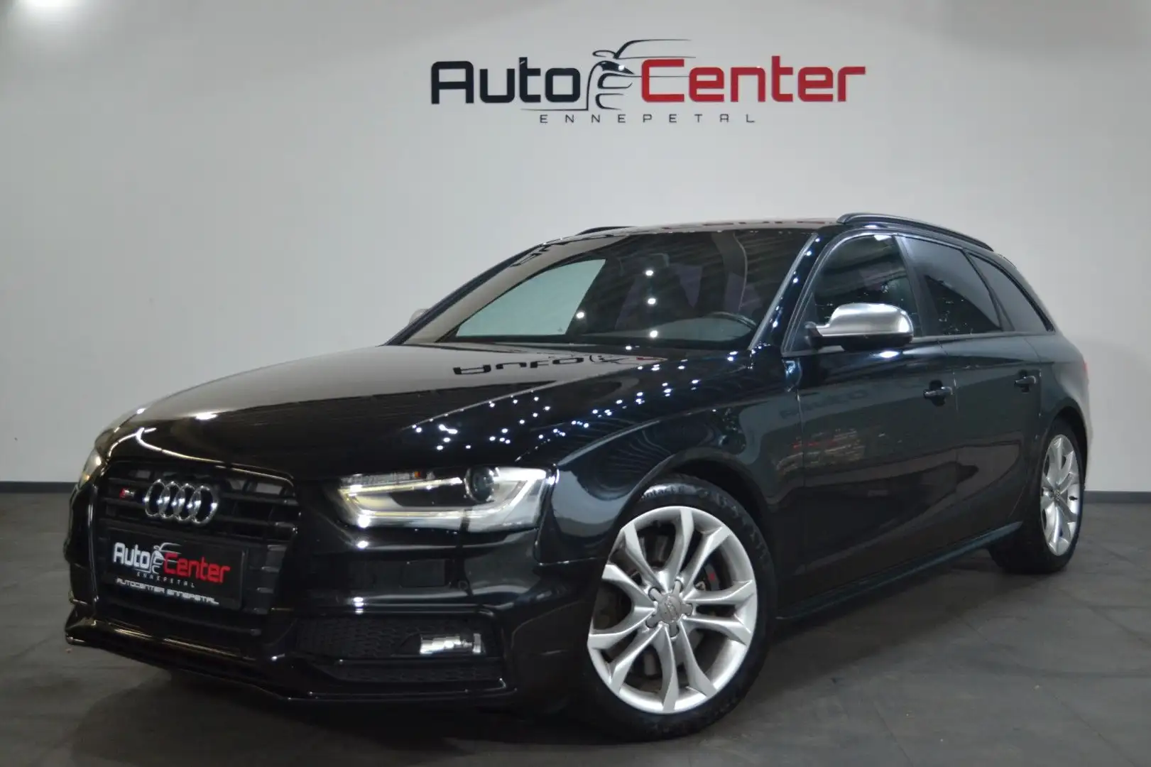 Audi S4 Avant 3.0 TFSI quattro*Schale*B&O*Pano* Schwarz - 1