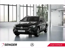 Mercedes-Benz GLA 180 Progressive Night Distronic 360° K. AHK