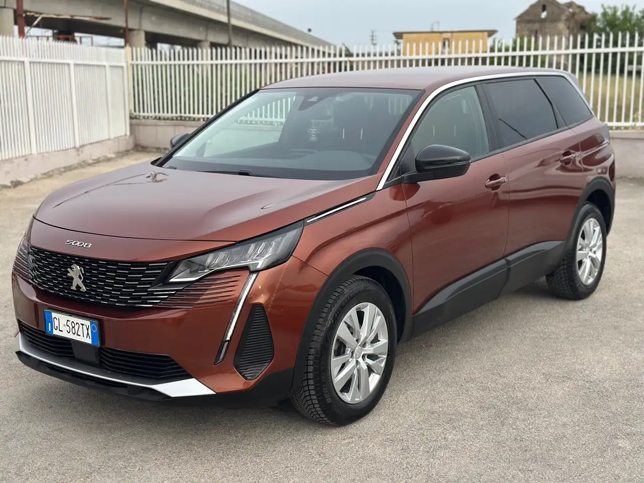 Peugeot 5008