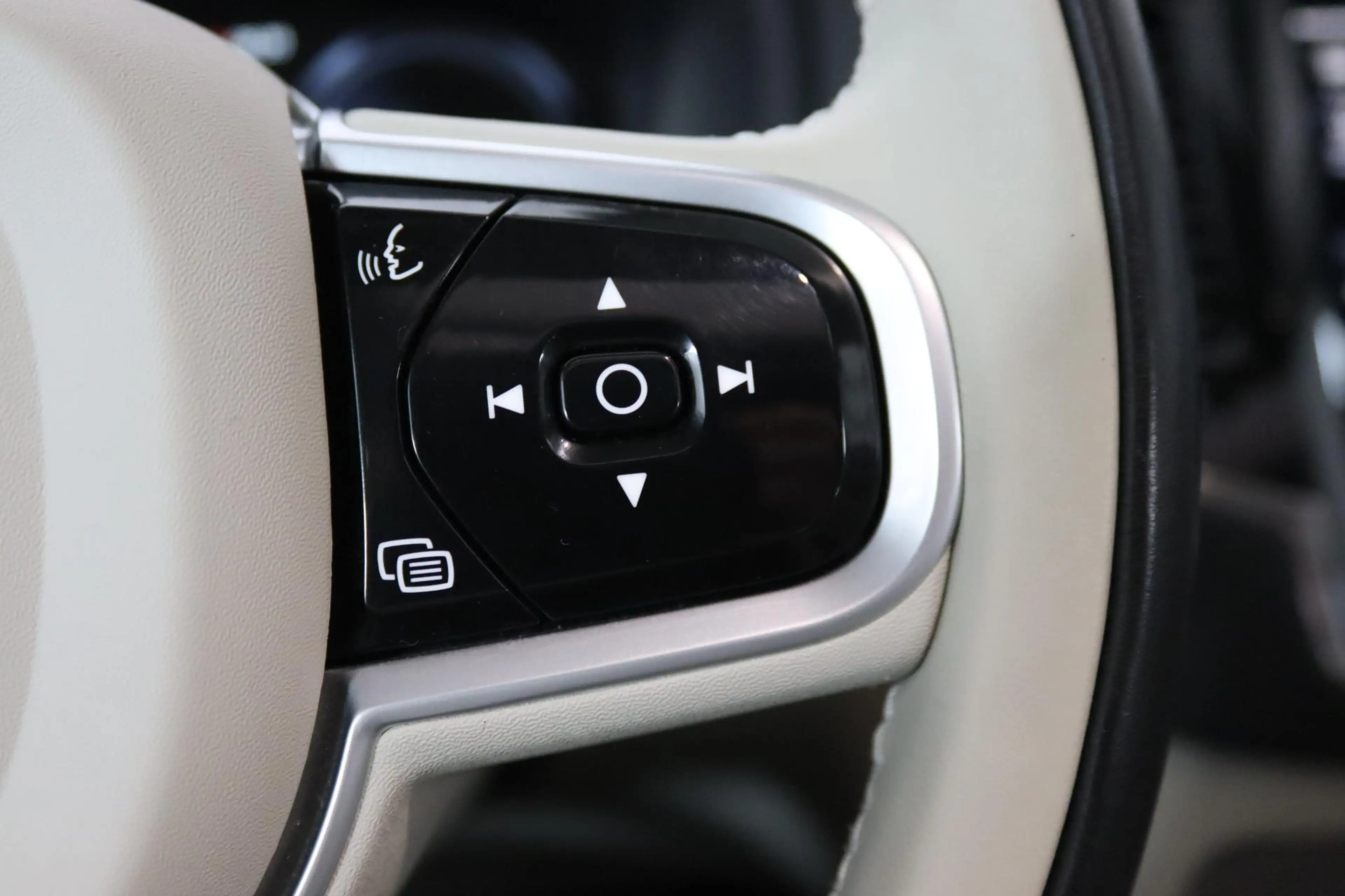 Volvo XC90 2.0 T8 AWD Inscription, SOH 96%, 7-Persoons, Stoel — photo 35
