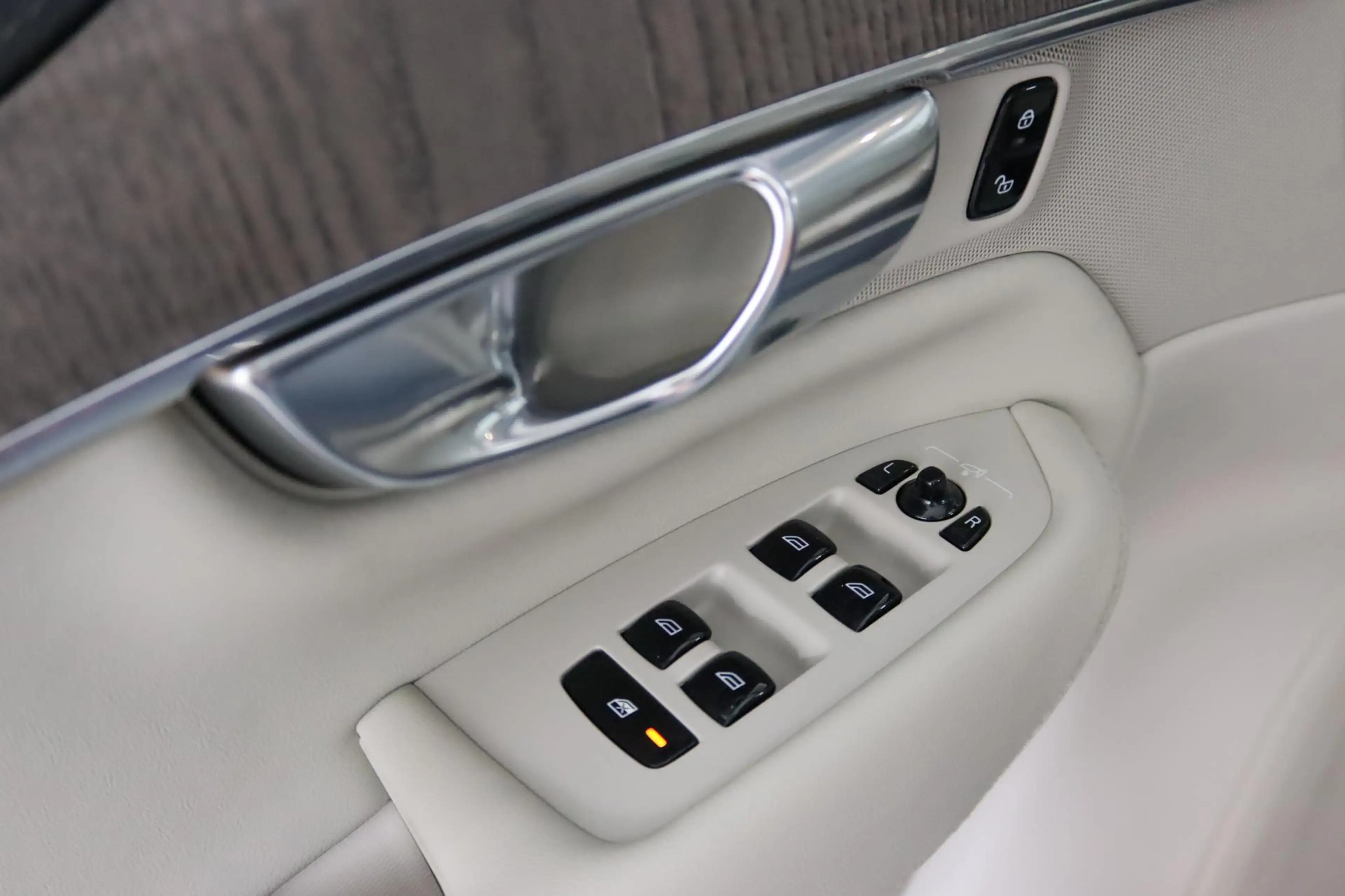 Volvo XC90 2.0 T8 AWD Inscription, SOH 96%, 7-Persoons, Stoel — photo 29