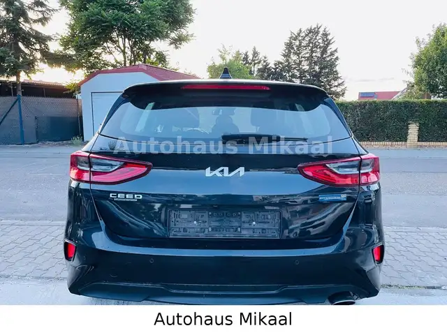 Kia Ceed view 11