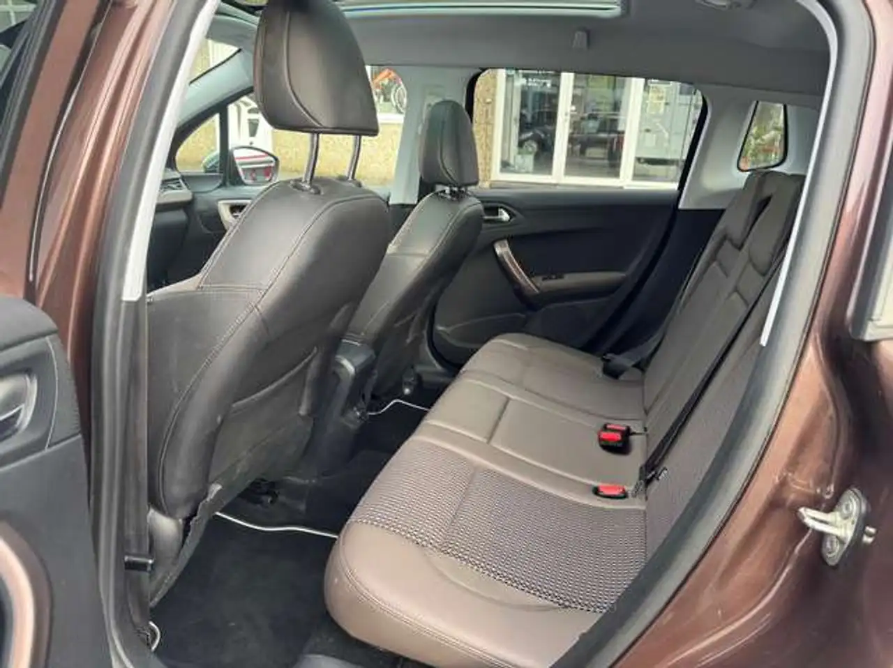 Peugeot 2008 2008 — photo 9