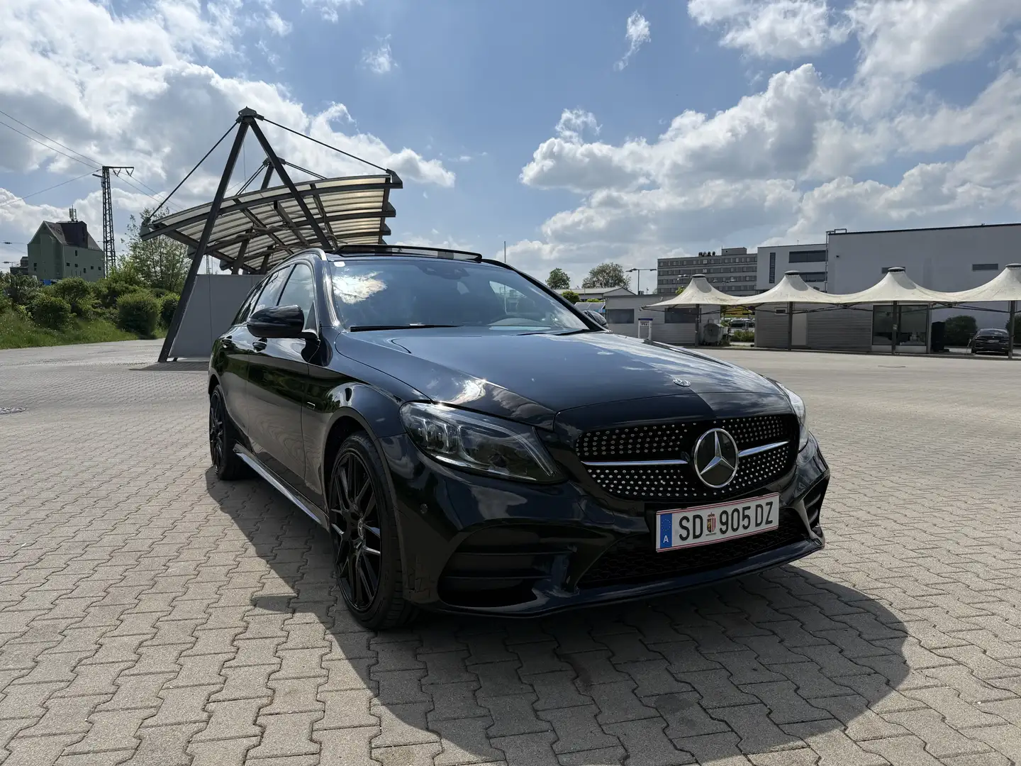 Mercedes-Benz C 300 de PHEV T Aut. Schwarz - 1