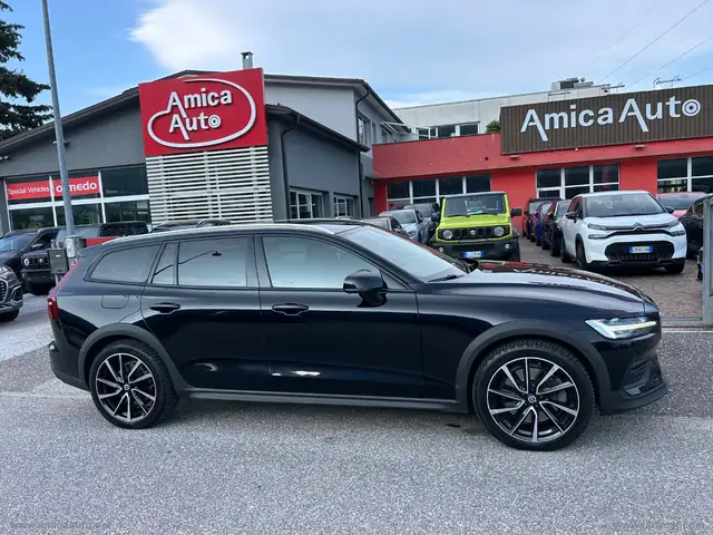 Volvo V60 Cross Country D4 AWD Geartr.Bus.Plus